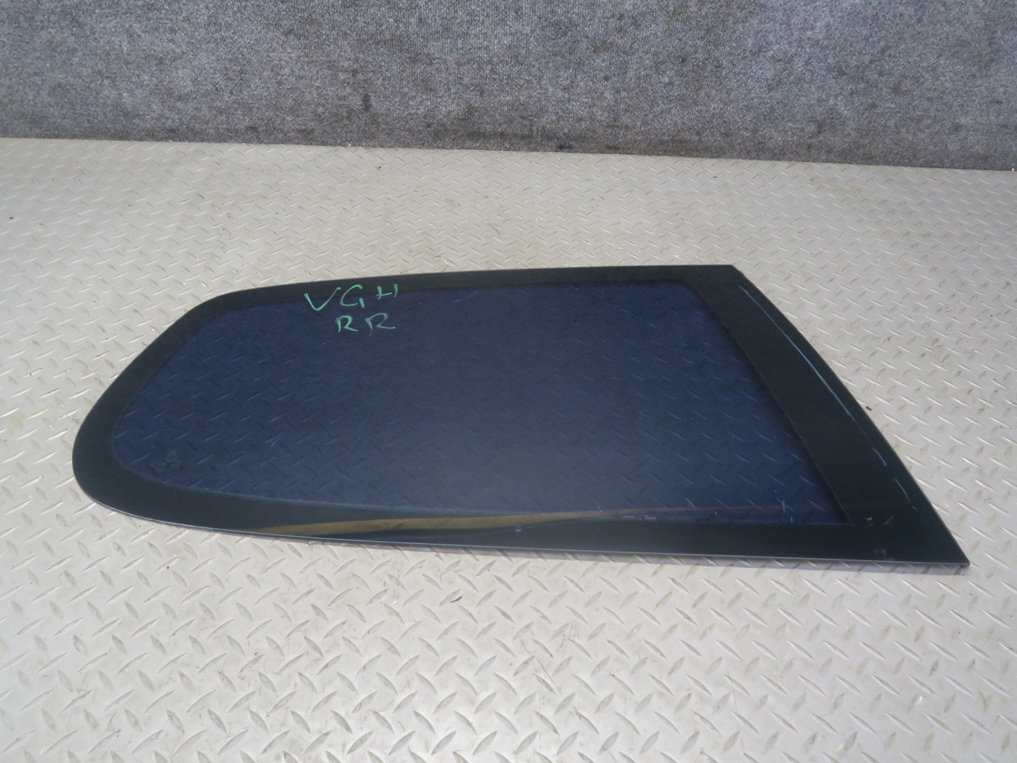 06-09 VW Golf MK5 R32 2DOOR Rear Right Quarter Glass Window OEM