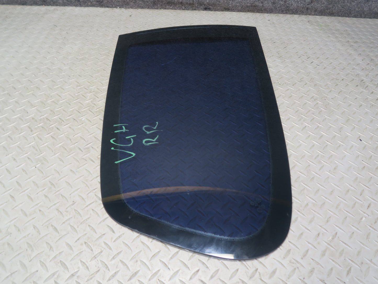 06-09 VW Golf MK5 R32 2DOOR Rear Right Quarter Glass Window OEM
