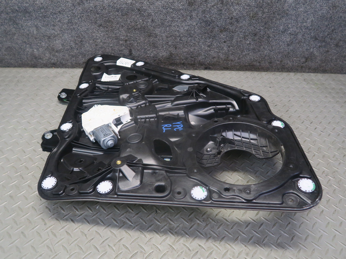 2011-2018 Porsche Cayenne 958 Rear Right Door Window Regulator w Motor OEM