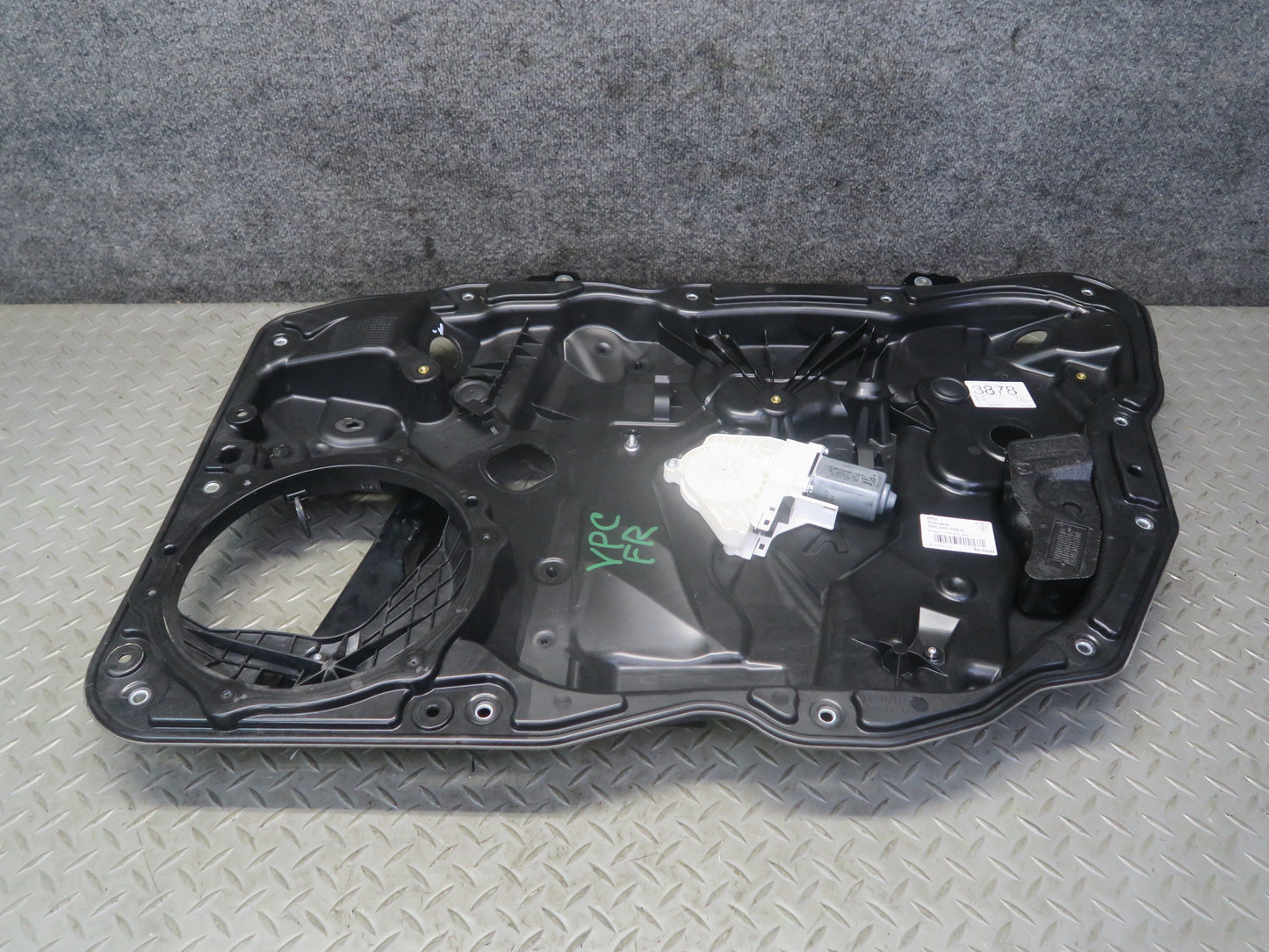 2011-2018 Porsche Cayenne 958 Front Right Door Window Regulator w Motor OEM