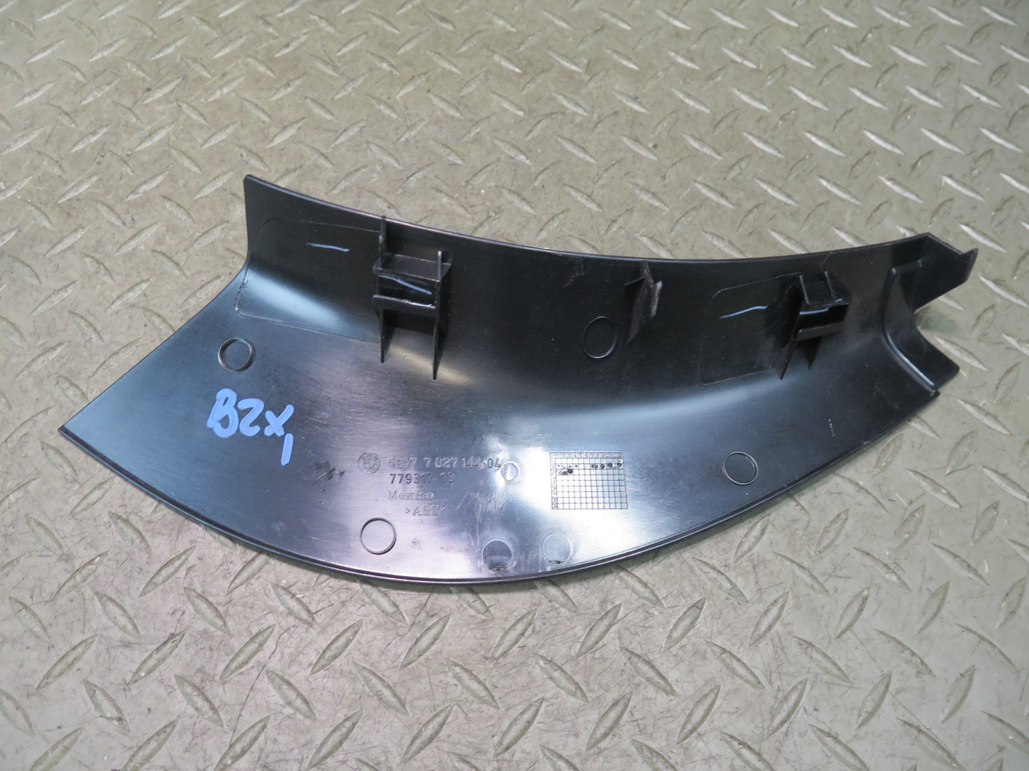 03-08 BMW E85 Z4 Set of 2 Interior B Pillar Lower Door Sill Trim Panel Black OEM