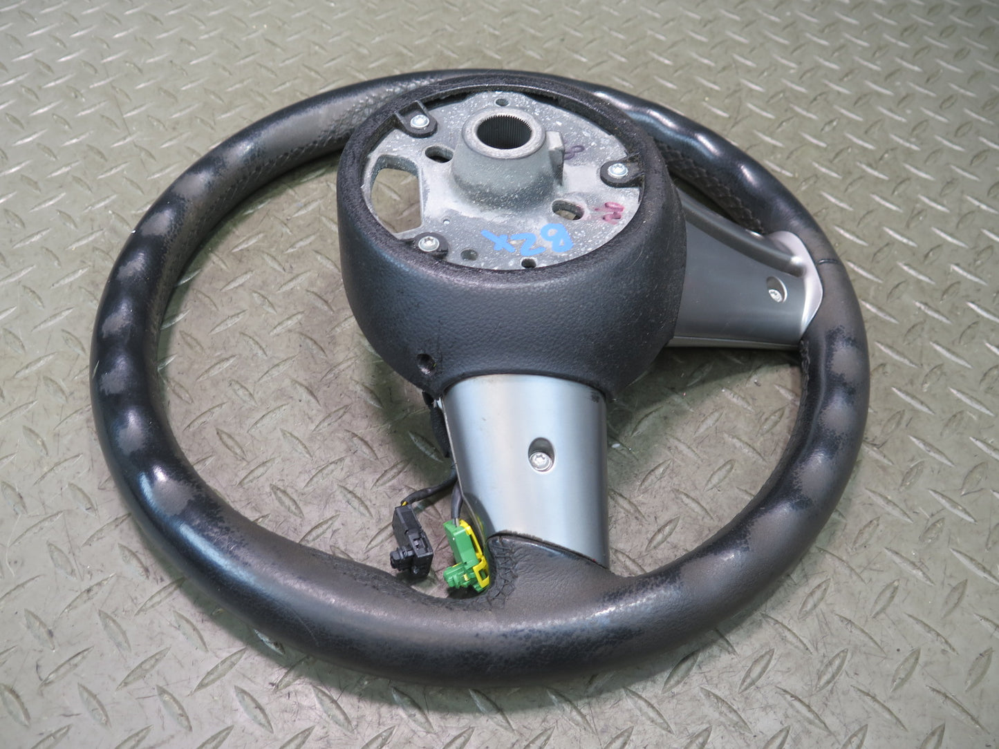 03-05 BMW E86 E85 Z4 Leather Sport Steering Black 6758158 OEM