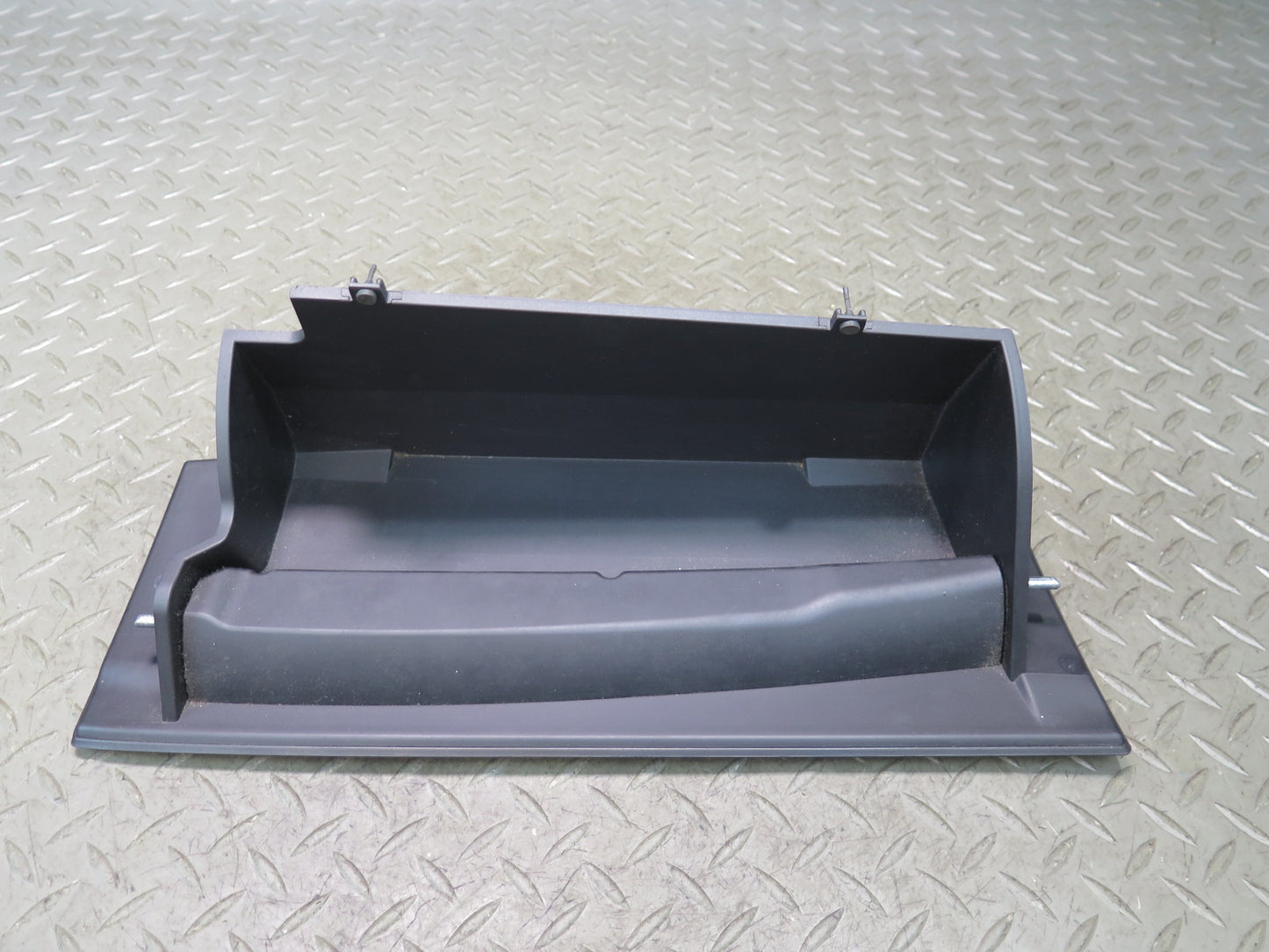 03-05 BMW E85 Z4 Dash Front Right Glove Box Compartment Storage 7054193 OEM