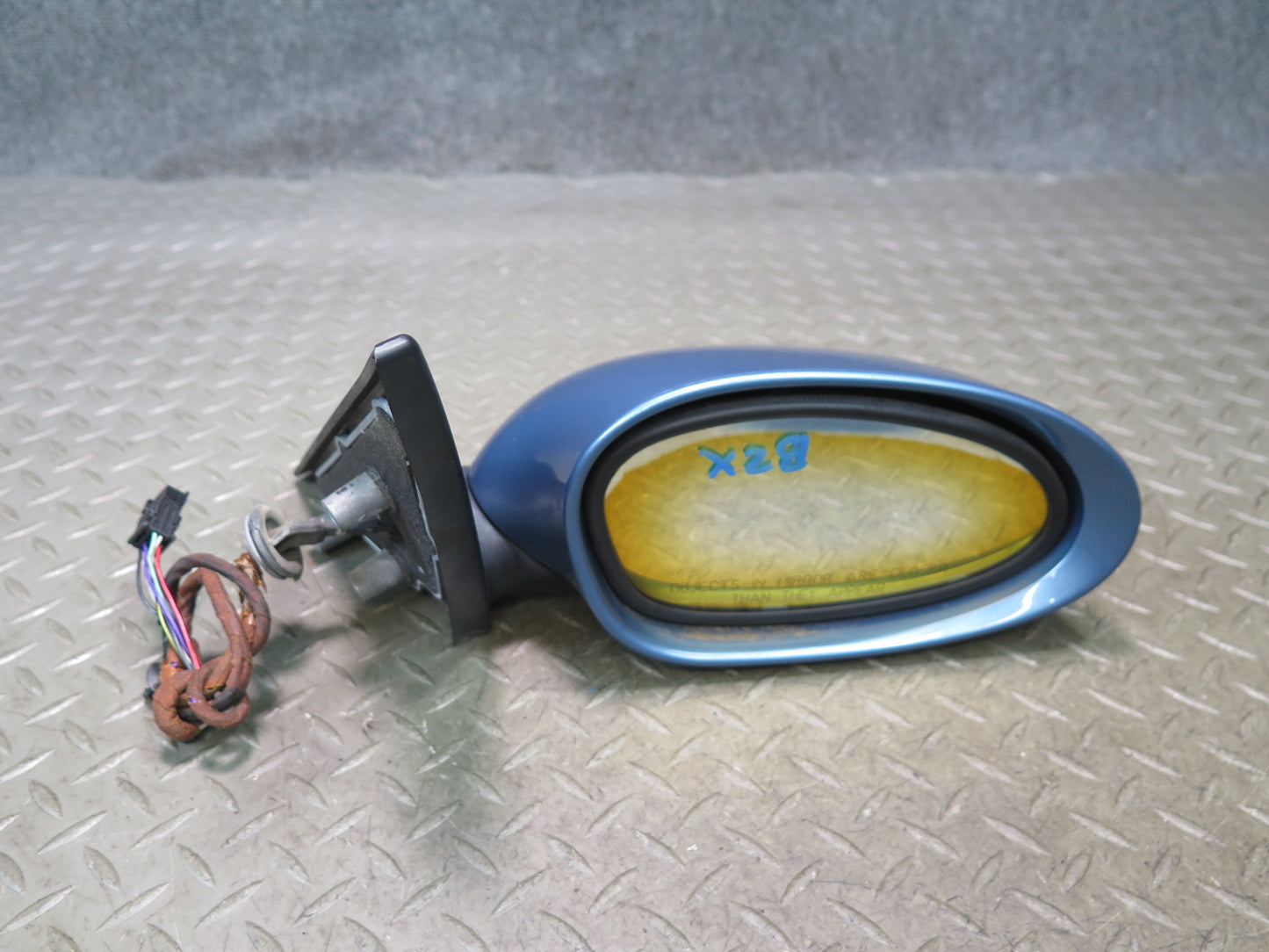 03-08 BMW E85 Z4 Right Door Exterior Auto Dimm Side View Mirror Discoloration