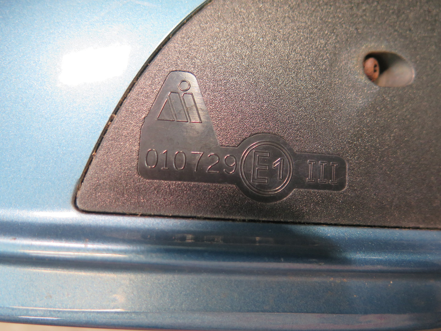 03-08 BMW E85 Z4 Right Door Exterior Auto Dimm Side View Mirror Discoloration