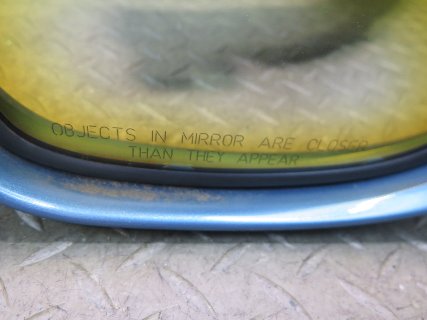 03-08 BMW E85 Z4 Right Door Exterior Auto Dimm Side View Mirror Discoloration