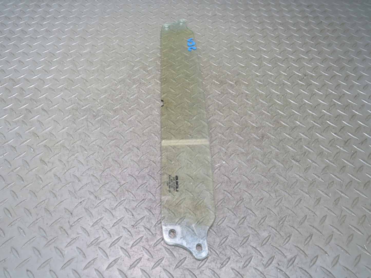 02-10 Lexus UZZ40L SC430 Interior Rear Wind Deflector OEM