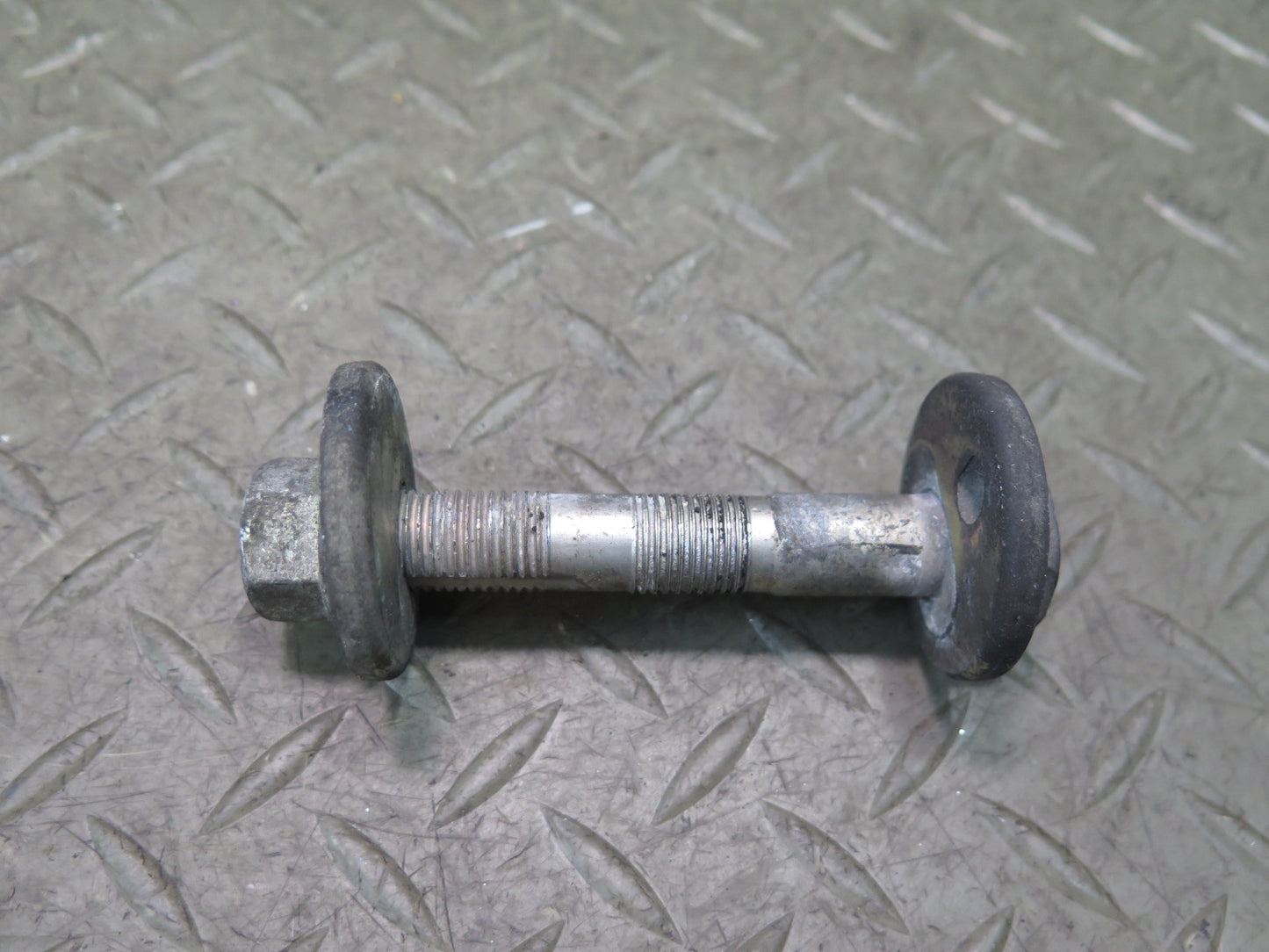 02-10 Lexus UZZ40L SC430 Set of 2 Front Suspension Eccentric Camber Bolts OEM