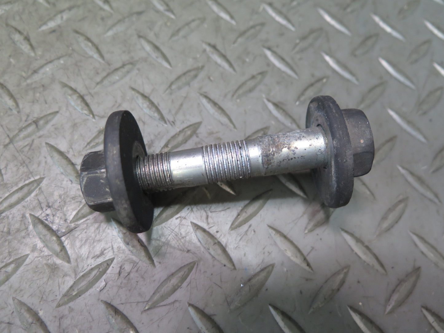 02-10 Lexus UZZ40L SC430 Set of 4 Rear Suspension Eccentric Camber Bolts OEM