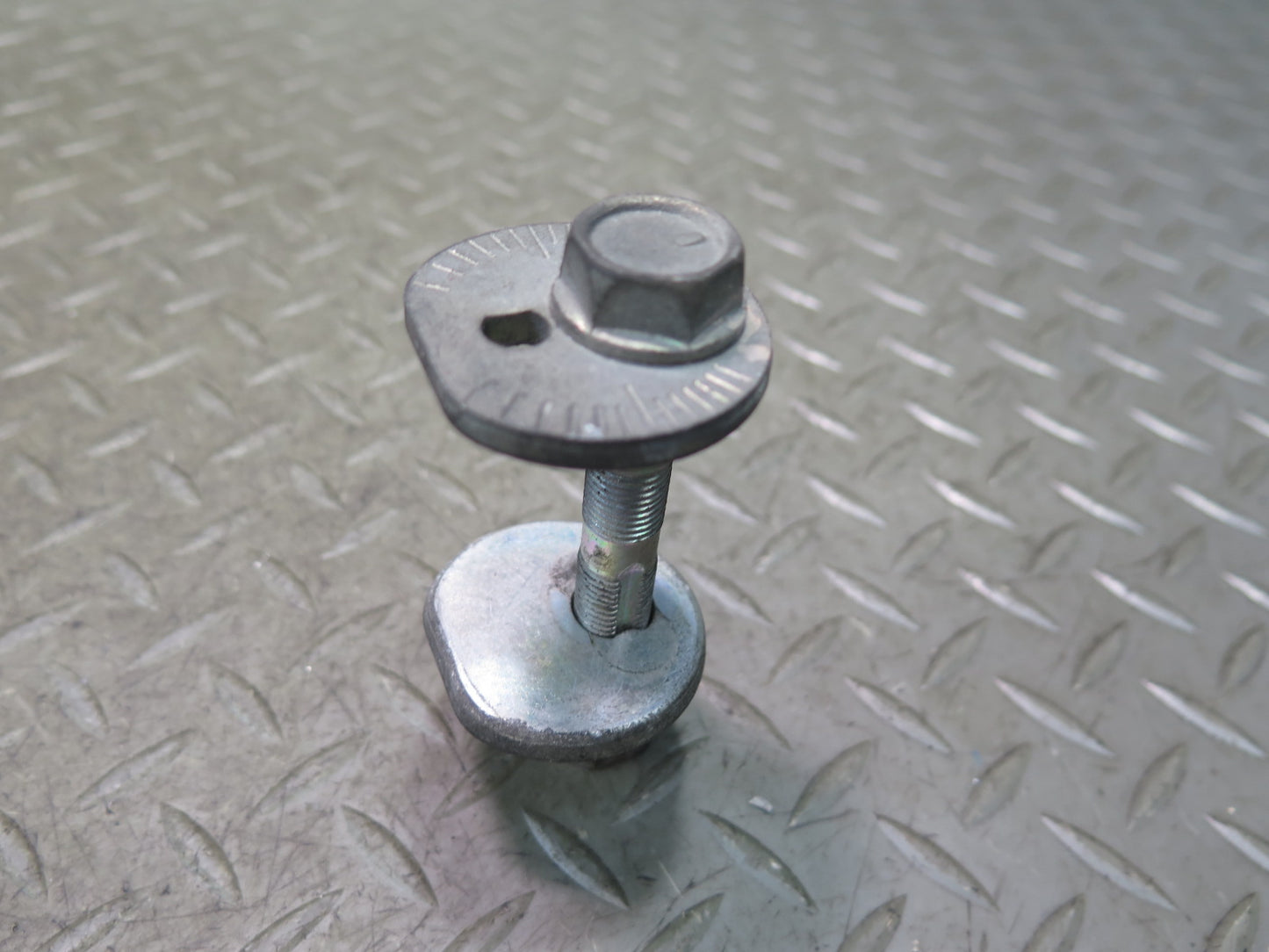 02-10 Lexus UZZ40L SC430 Set of 4 Rear Suspension Eccentric Camber Bolts OEM
