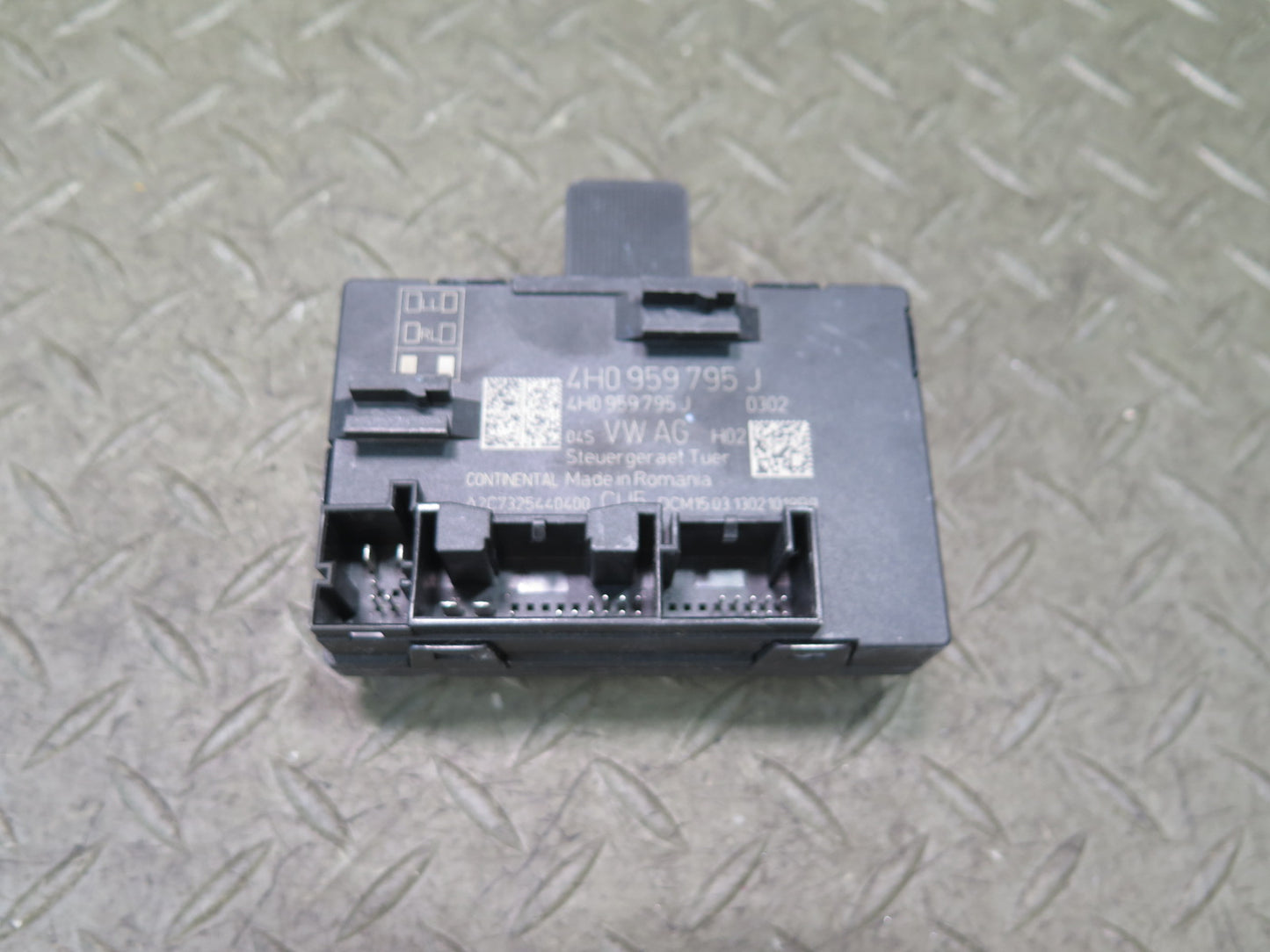 2011-2018 Porsche Cayenne 958 Rear Left or Right Door Control Module 4H0959795J