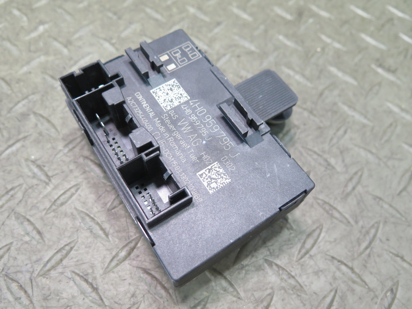2011-2018 Porsche Cayenne 958 Rear Left or Right Door Control Module 4H0959795J