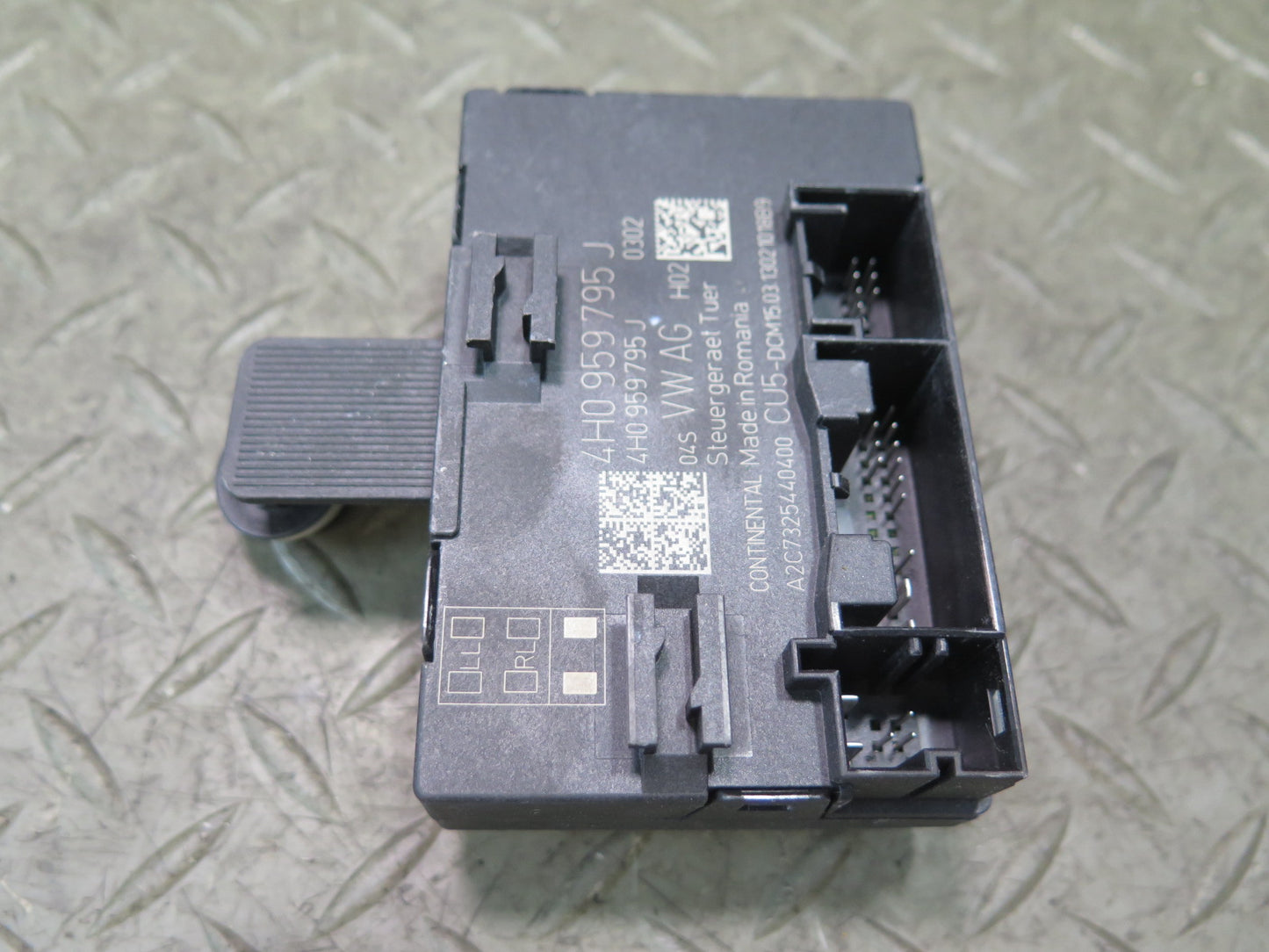 2011-2018 Porsche Cayenne 958 Rear Left or Right Door Control Module 4H0959795J