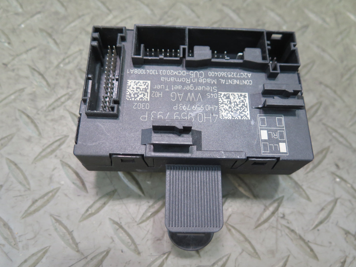 2011-2018 Porsche Cayenne 958 Front Left Door Control Module 4H0959793P