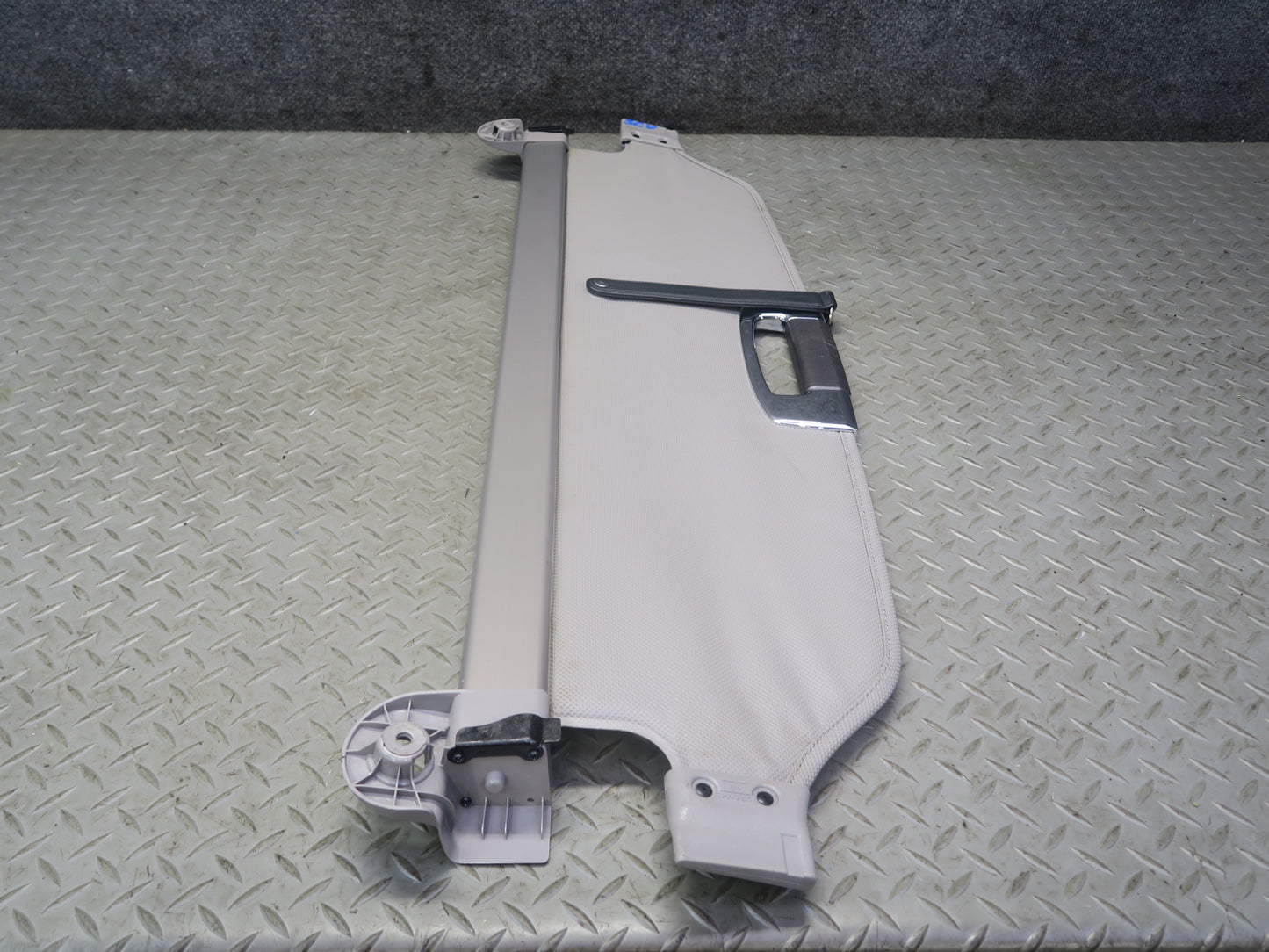 02-10 Lexus SC430 Rear Trunk Tonneau Cargo Luggage Roll UP Curtain Cover OEM