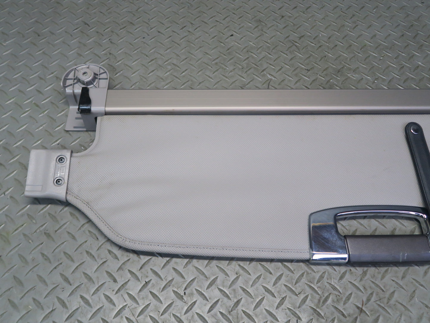 02-10 Lexus SC430 Rear Trunk Tonneau Cargo Luggage Roll UP Curtain Cover OEM