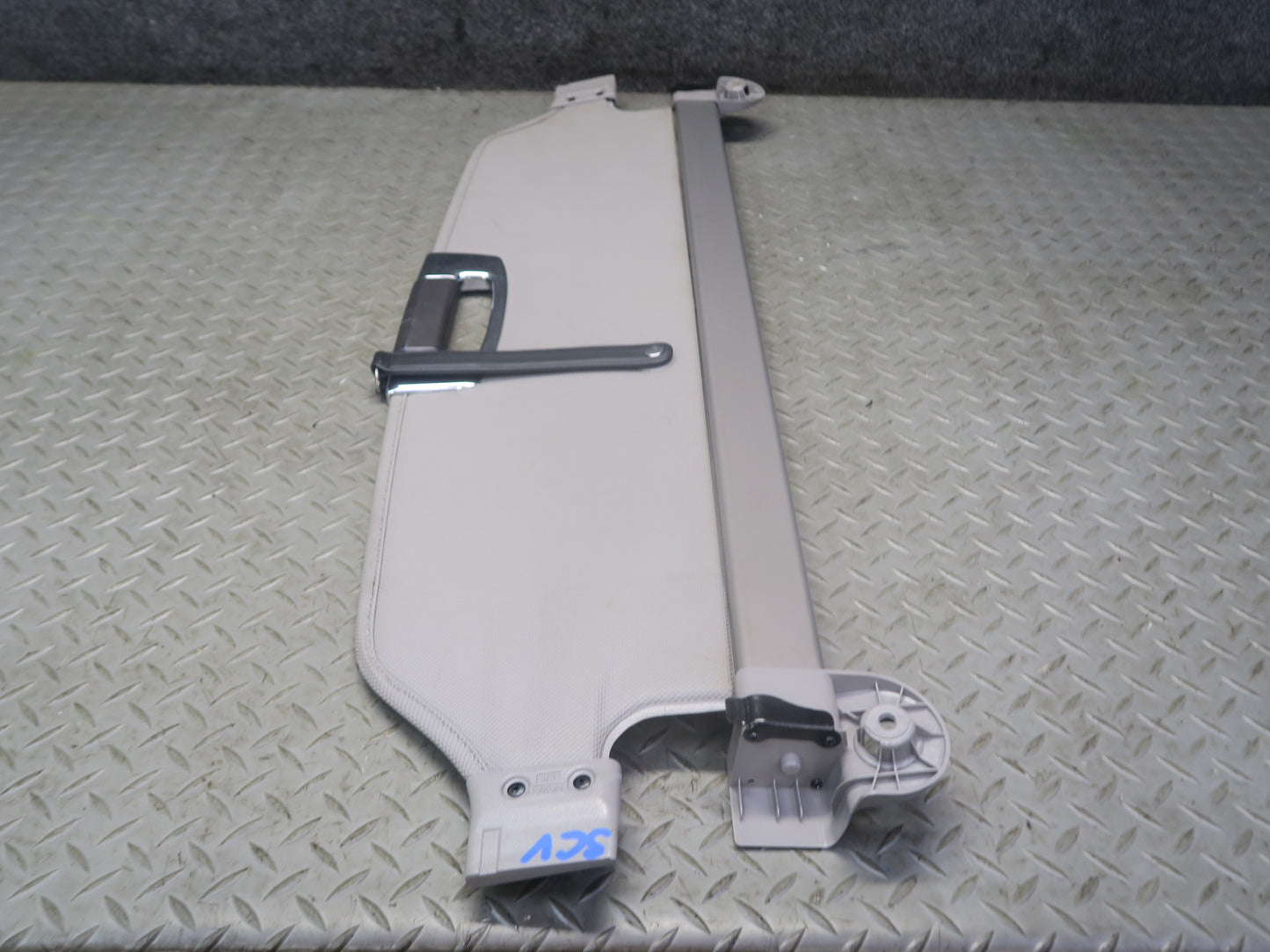 02-10 Lexus SC430 Rear Trunk Tonneau Cargo Luggage Roll UP Curtain Cover OEM