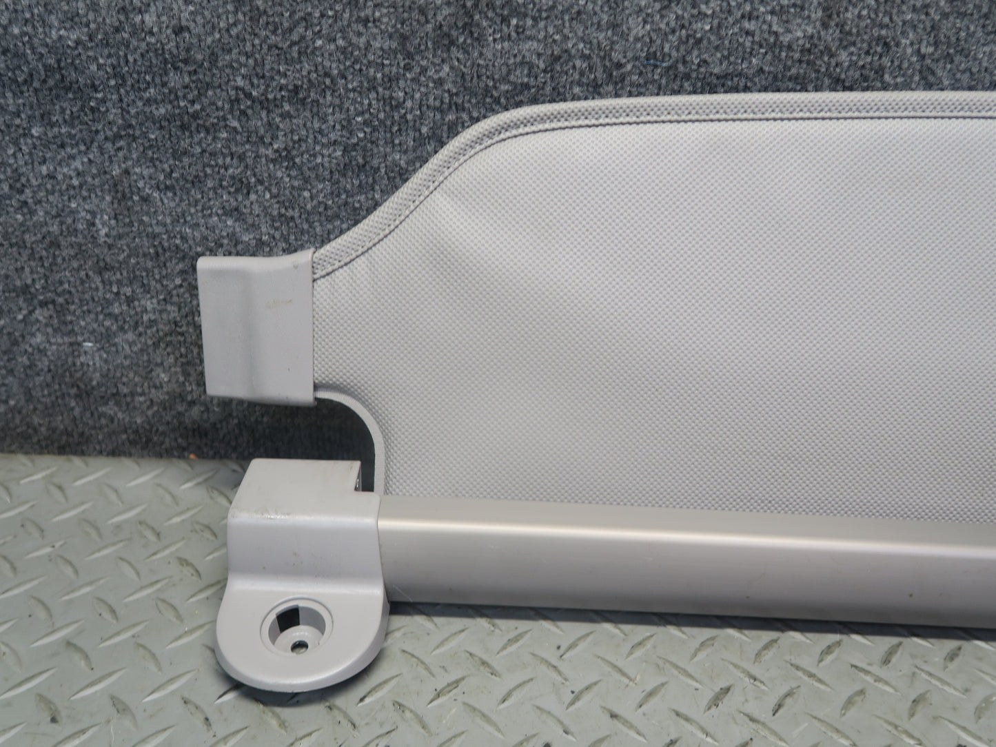 02-10 Lexus SC430 Rear Trunk Tonneau Cargo Luggage Roll UP Curtain Cover OEM