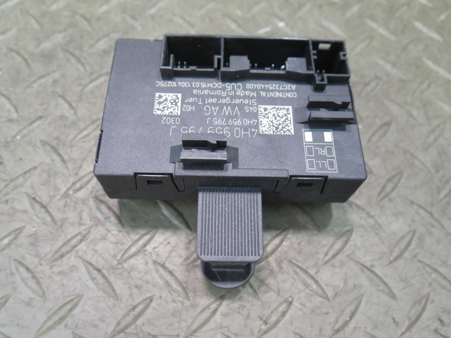 2011-2018 Porsche Cayenne 958 Rear Left or Right Door Control Module 4H0959795J