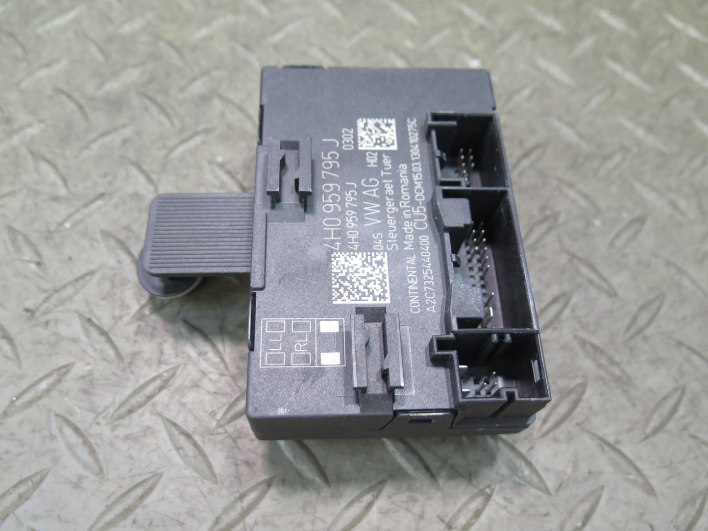 2011-2018 Porsche Cayenne 958 Rear Left or Right Door Control Module 4H0959795J