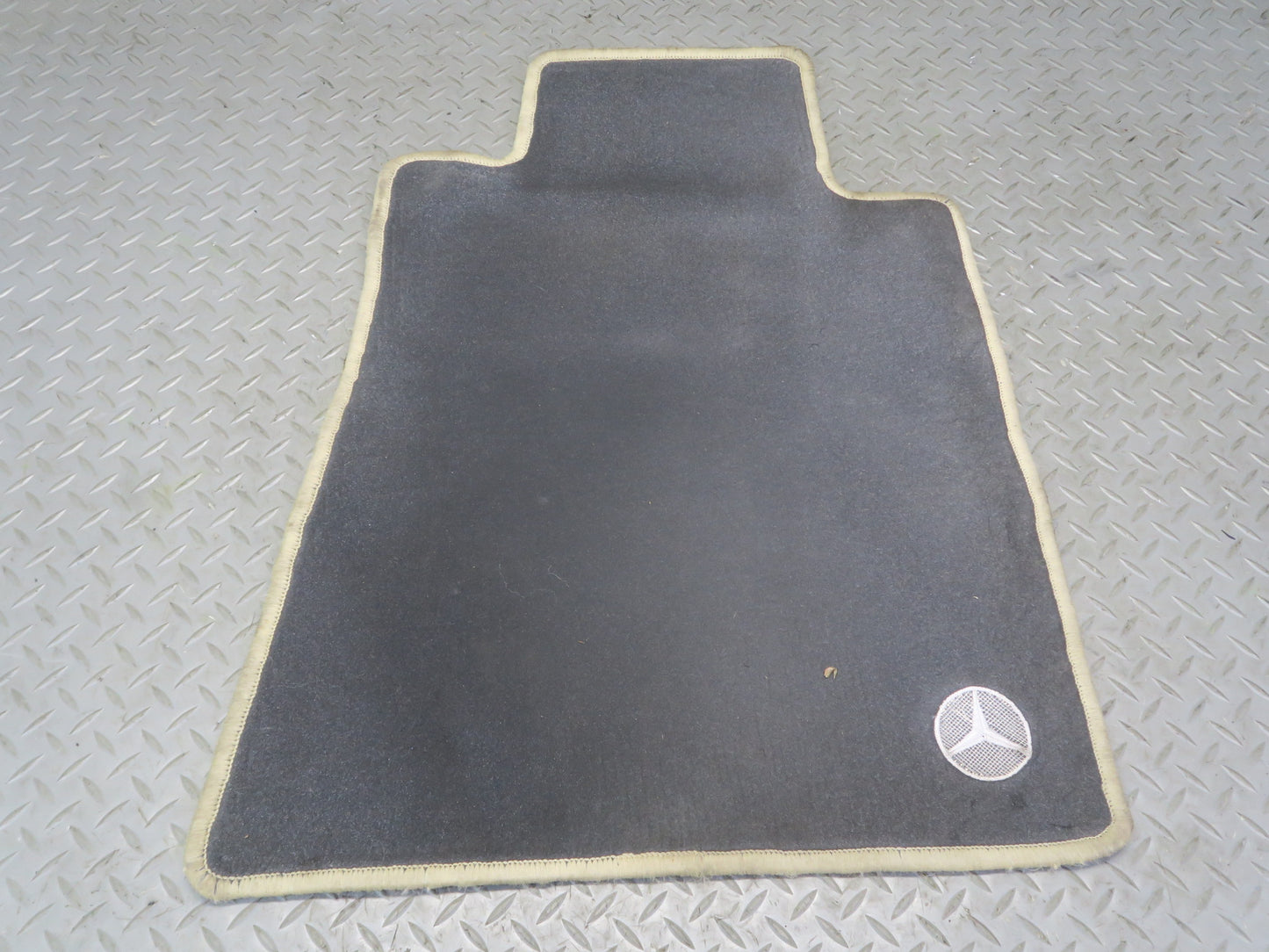 94-99 Mercedes W140 S420 S500 Front & Rear Left Right Floor MAT Carpet Set OEM