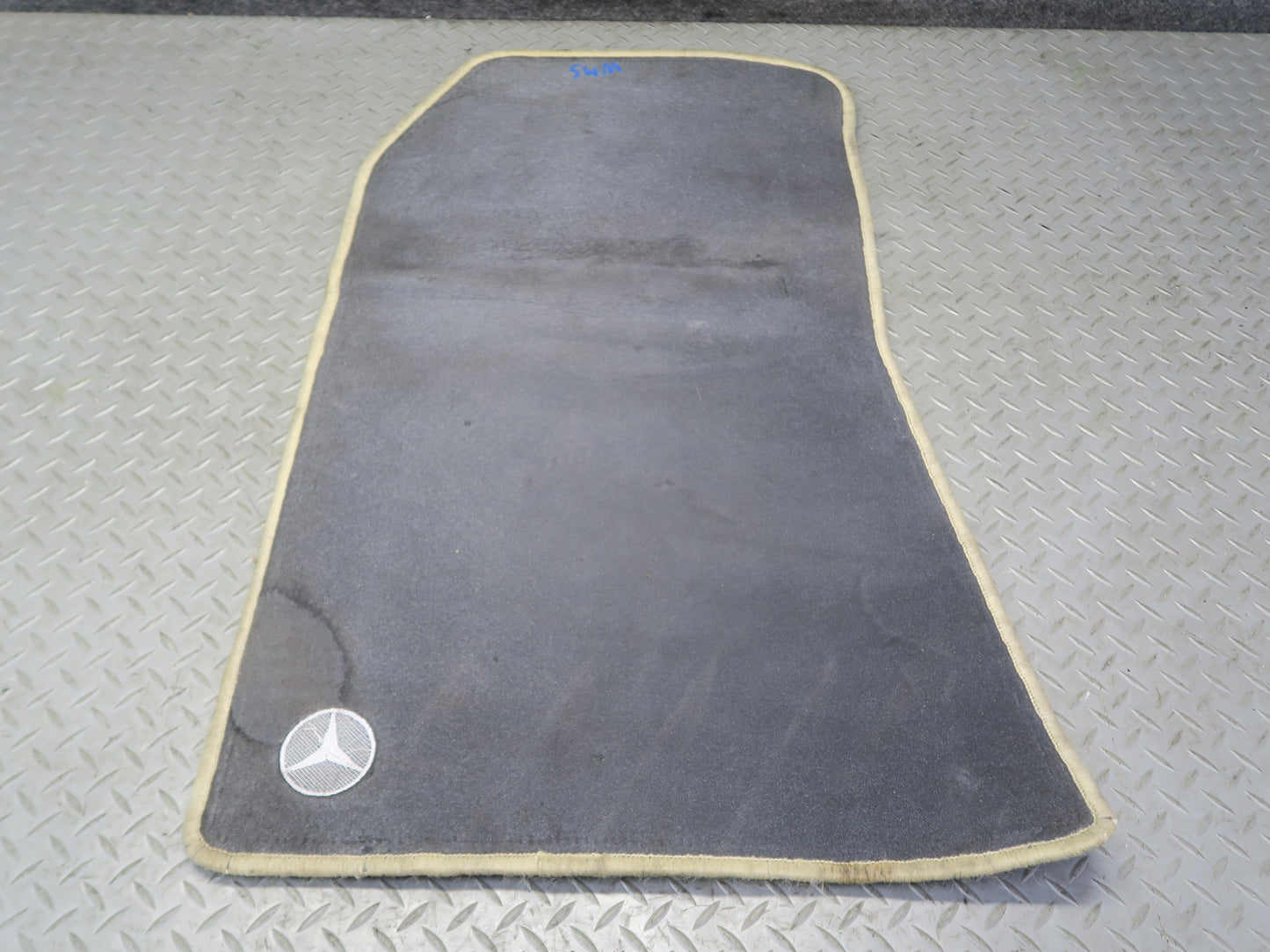 94-99 Mercedes W140 S420 S500 Front & Rear Left Right Floor MAT Carpet Set OEM