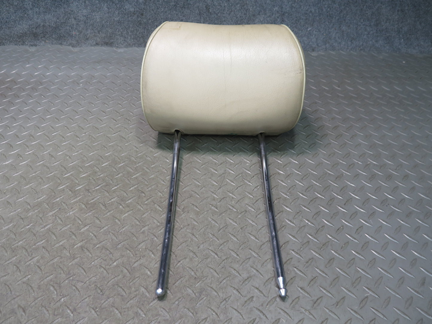 94-99 Mercedes W140 Set of 2 Front Left & Right Seat Leather Headrest Beige OEM