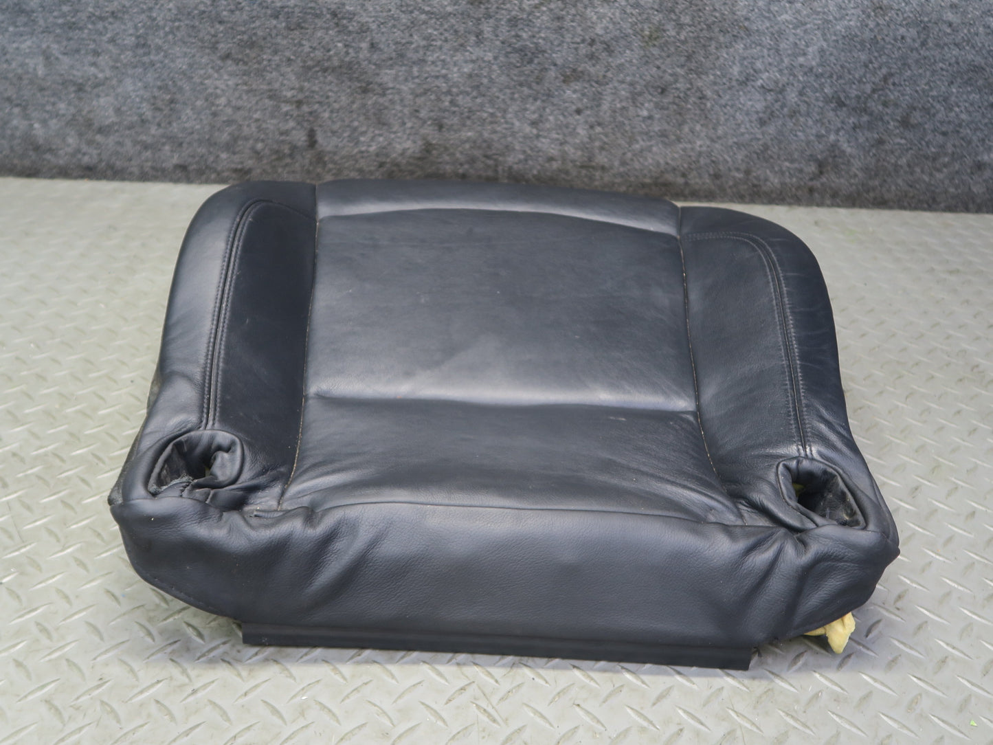 03-08 BMW E85 Z4 Front Right Seat Lower Leather Cushion Black OEM