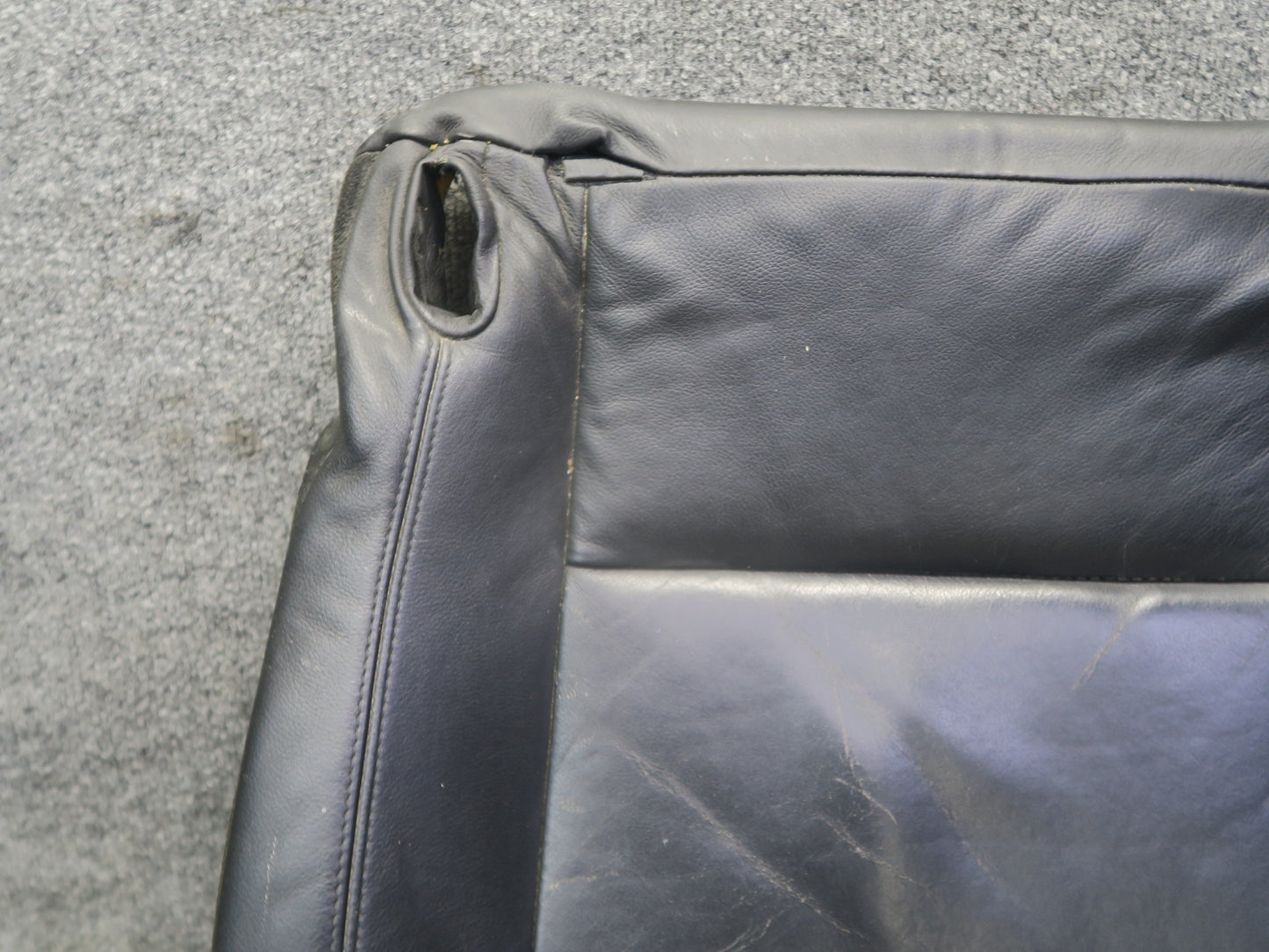 03-08 BMW E85 Z4 Front Left Seat Lower Leather Cushion Black OEM