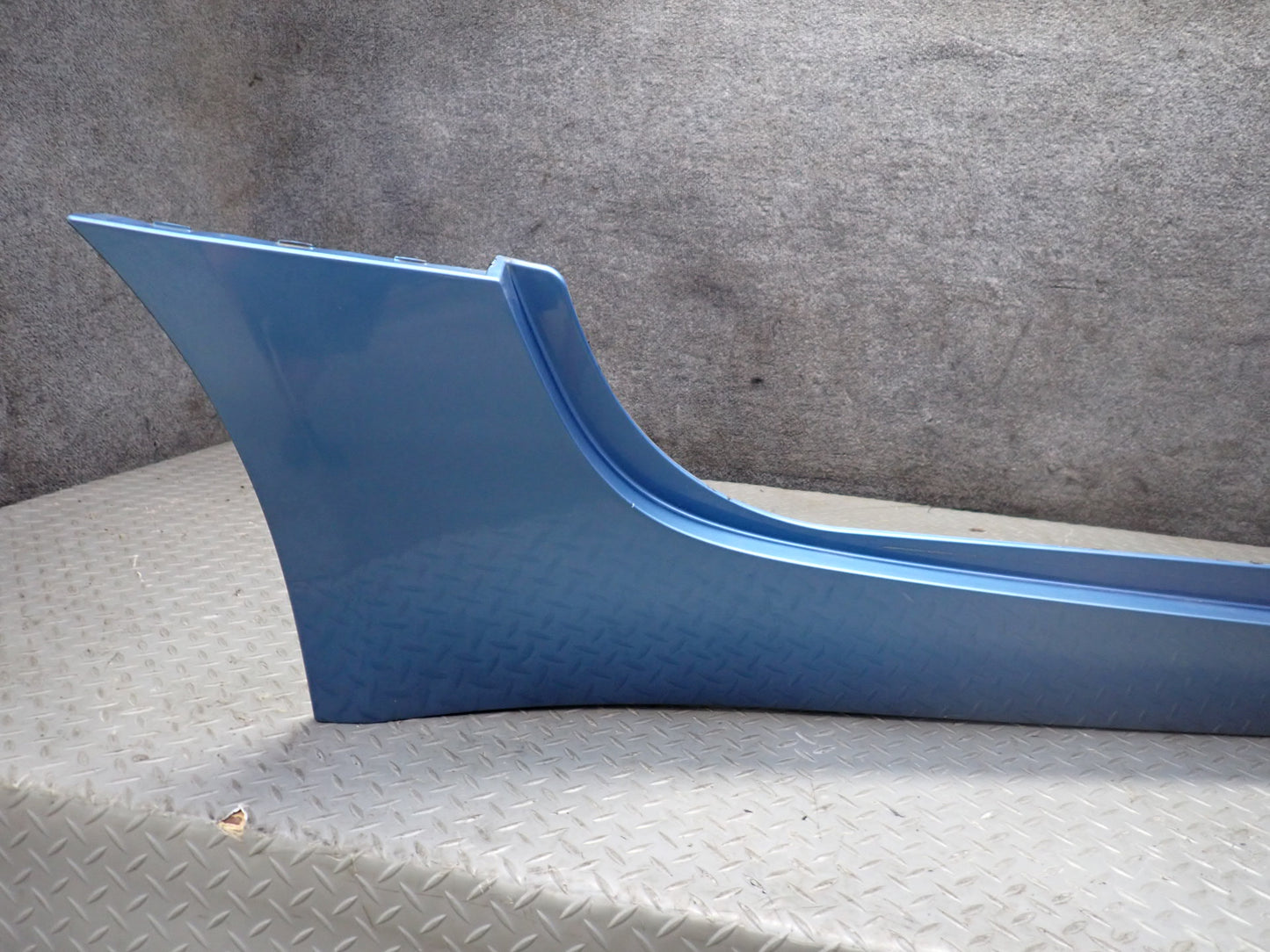 03-08 BMW E85 Z4 Left & Right Side Skirt Rocker Panel Molding Blue Set OEM