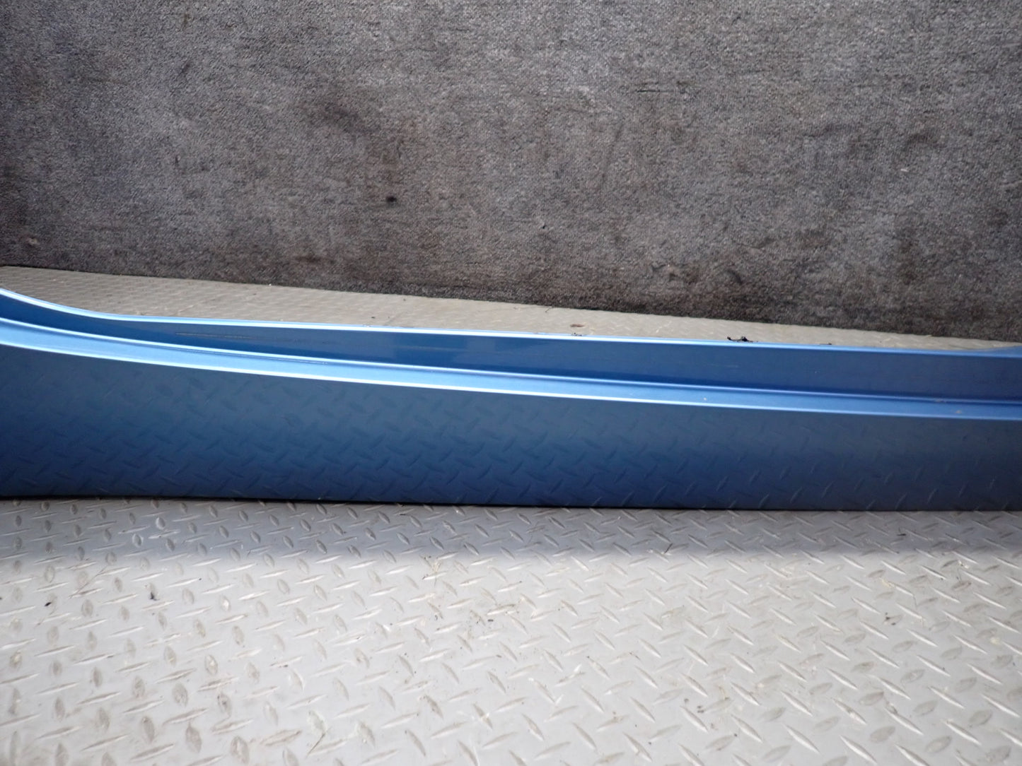 03-08 BMW E85 Z4 Left & Right Side Skirt Rocker Panel Molding Blue Set OEM