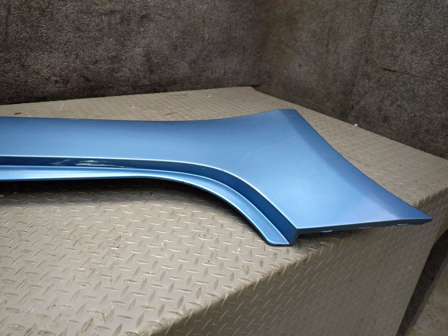 03-08 BMW E85 Z4 Left & Right Side Skirt Rocker Panel Molding Blue Set OEM