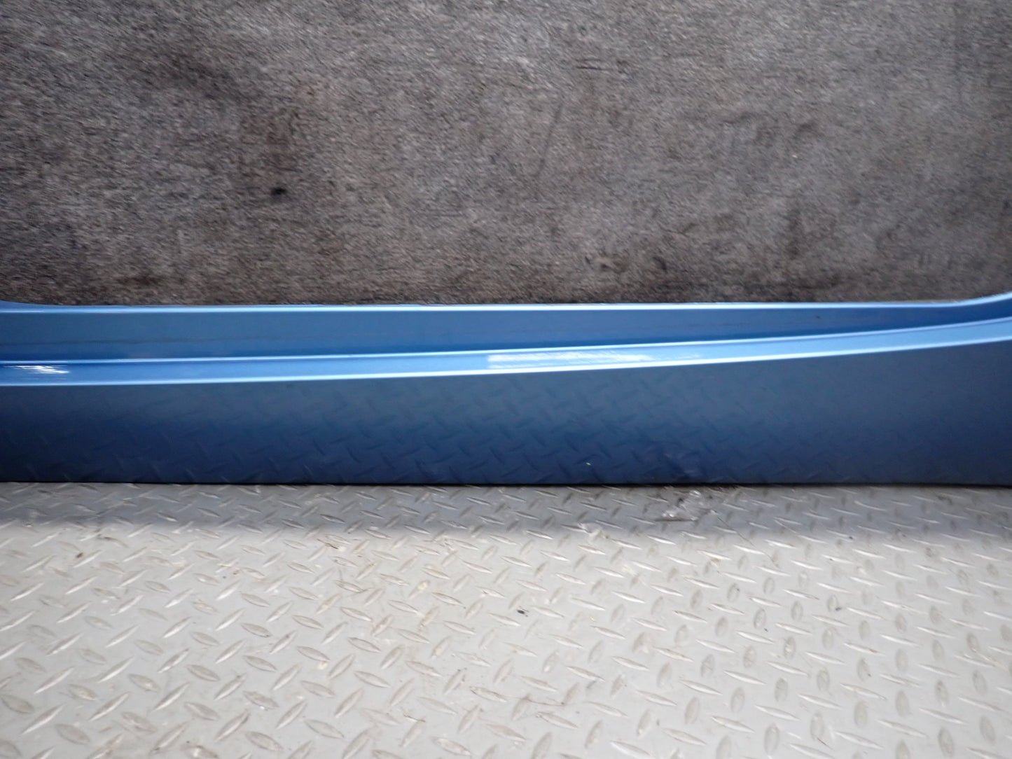 03-08 BMW E85 Z4 Left & Right Side Skirt Rocker Panel Molding Blue Set OEM
