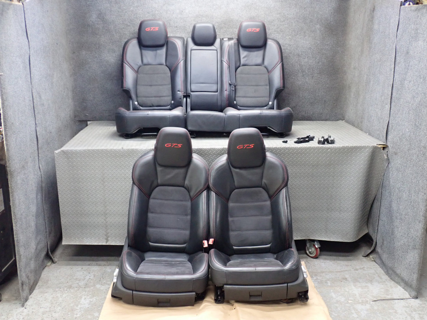 2013-2018 Porsche Cayenne 958 GTS Front & Rear Leather Alcantara Black Seat Set