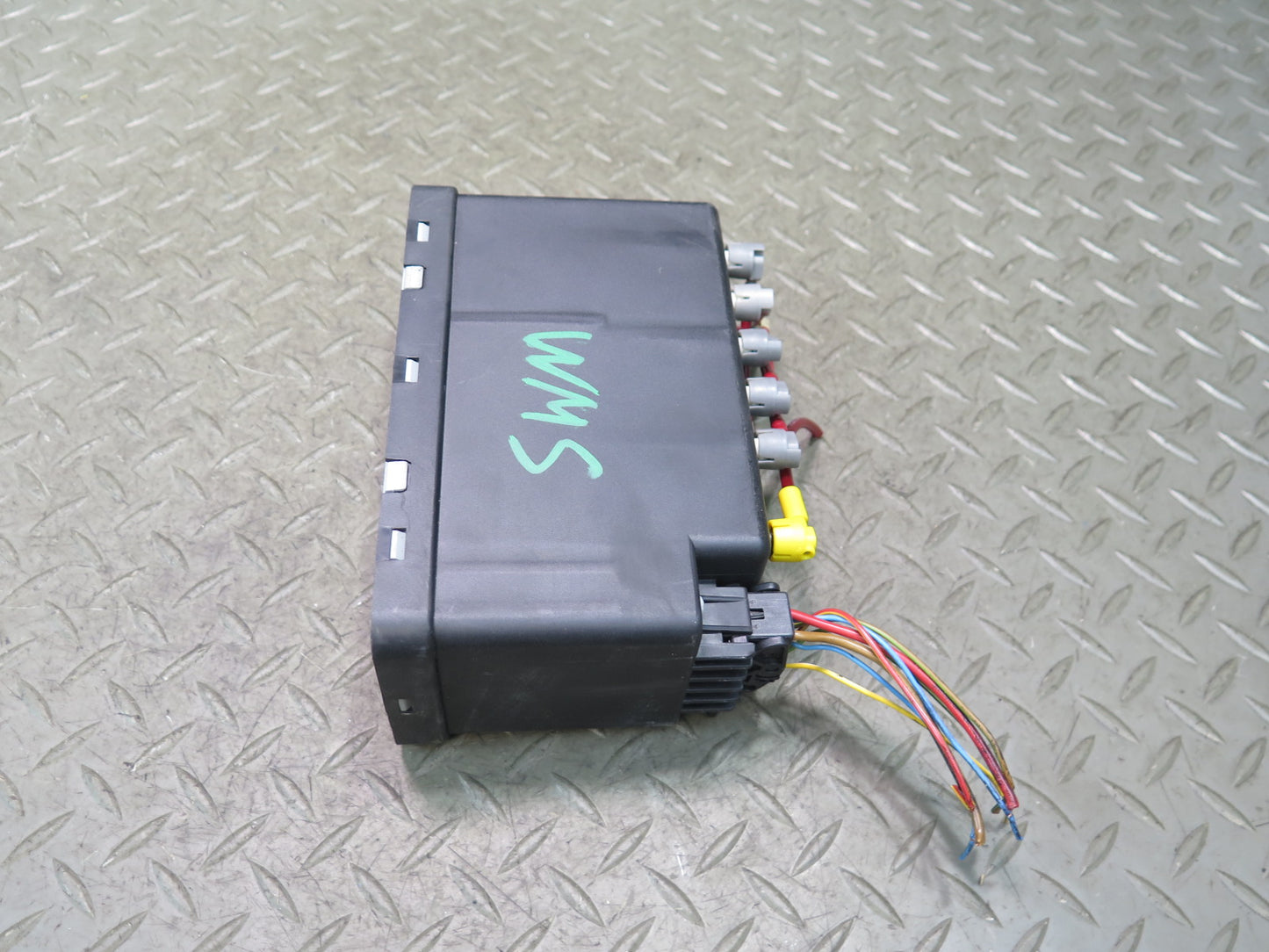 94-99 Mercedes W140 S500 Central Door Lock Locking Vacuum Pump 1408001748 OEM