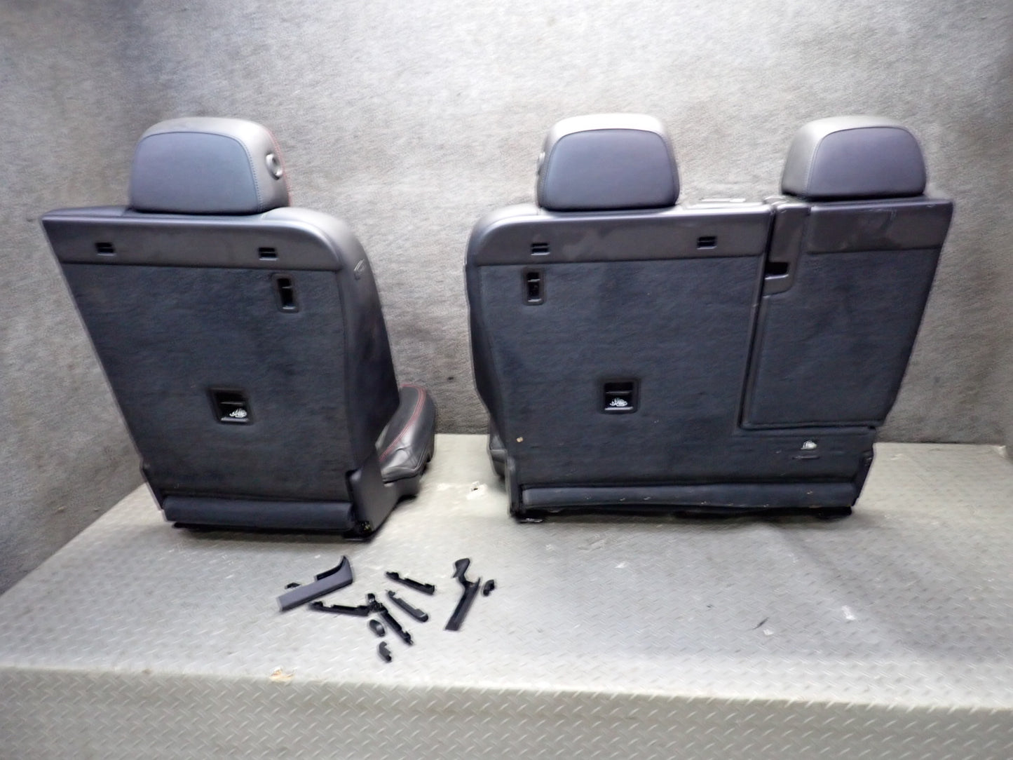 2013-2018 Porsche Cayenne 958 GTS Front & Rear Leather Alcantara Black Seat Set