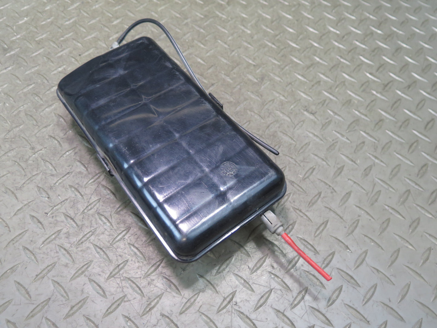 94-99 Mercedes W140 S-class Vacuum Air Accumulator Tank Box 1408050019 OEM