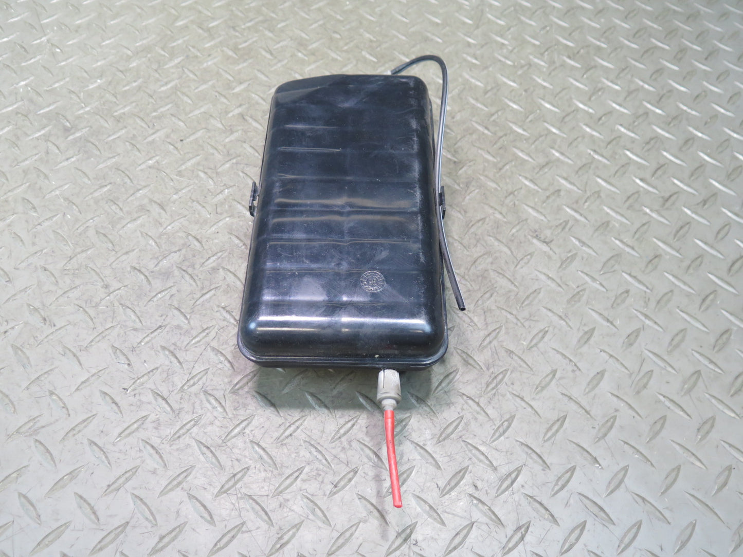 94-99 Mercedes W140 S-class Vacuum Air Accumulator Tank Box 1408050019 OEM