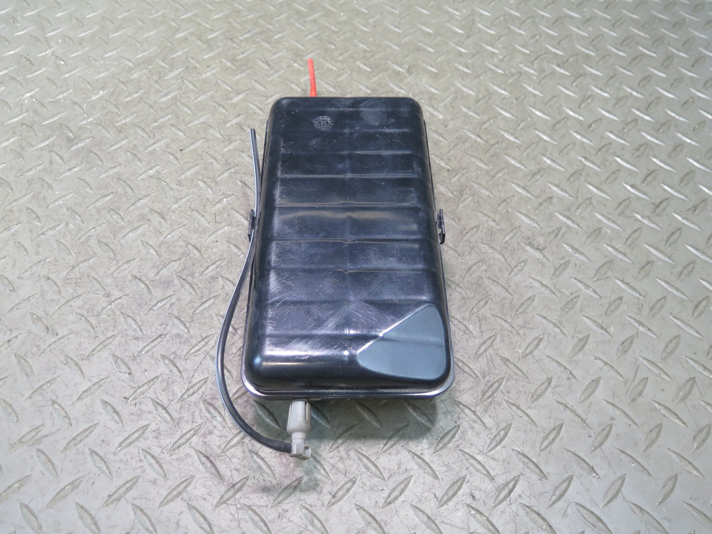 94-99 Mercedes W140 S-class Vacuum Air Accumulator Tank Box 1408050019 OEM