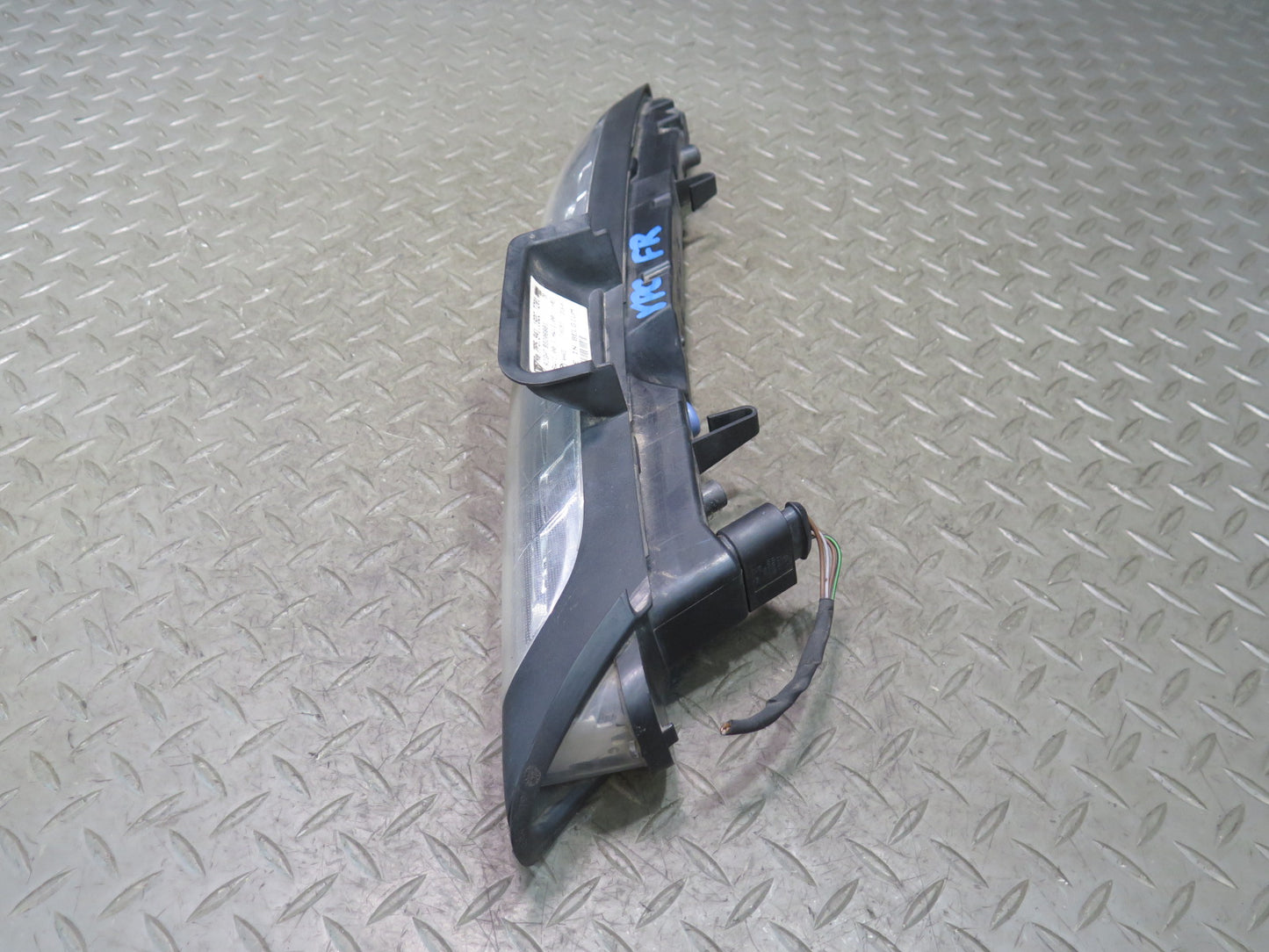 2011-2014 Porsche Cayenne 958 Front Right LED Turn Signal Light Lamp 7P5941182C