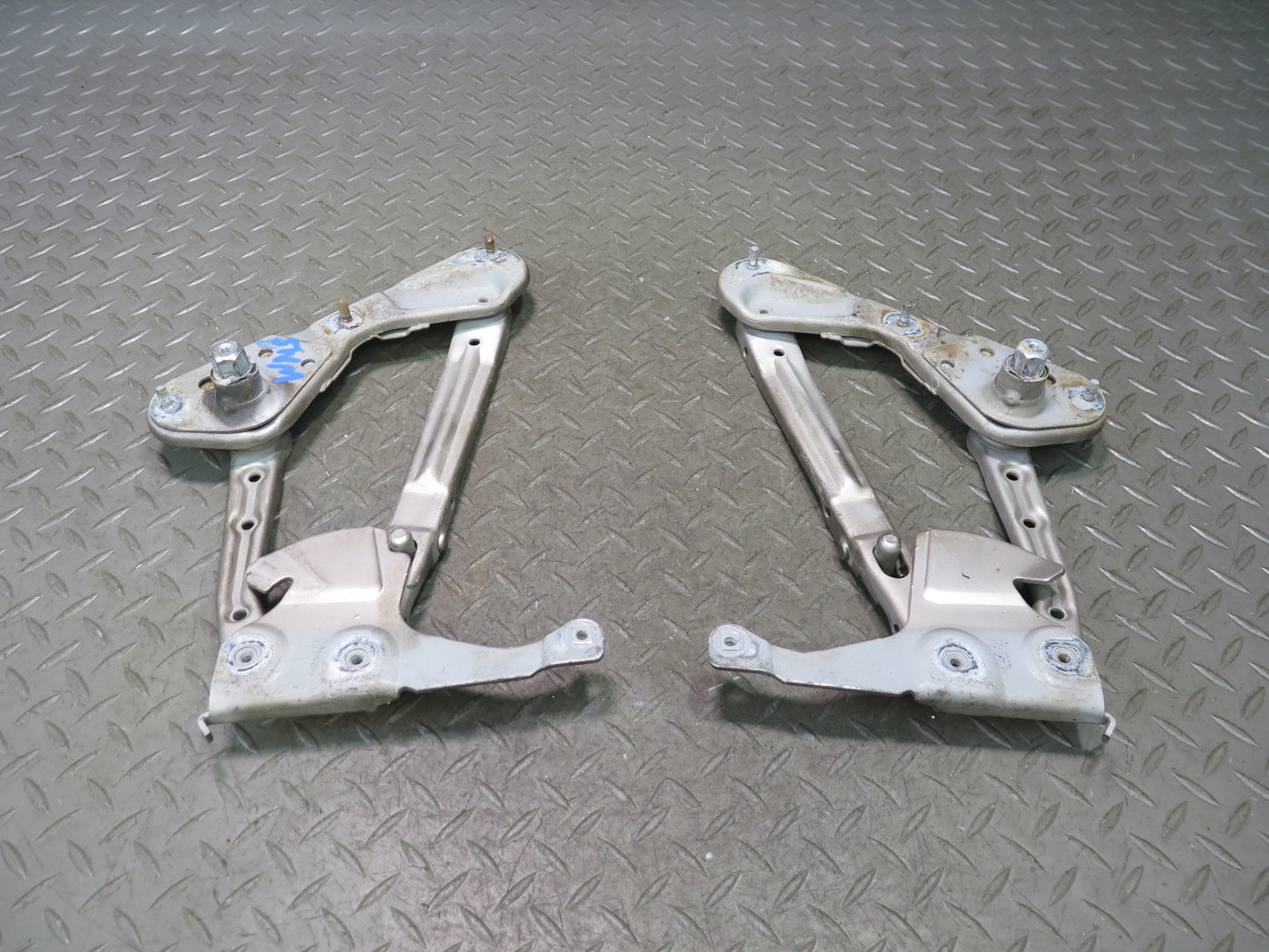 94-99 Mercedes W140 S420 S500 Set of 2 Left & Right Hood Bonnet Hinge OEM