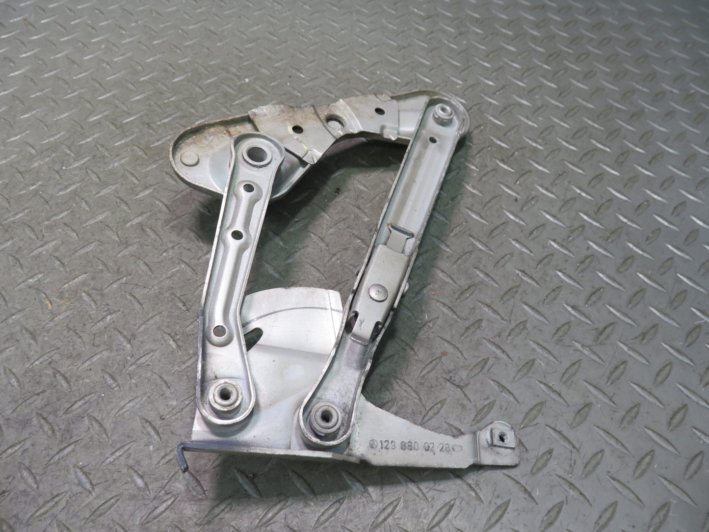 94-99 Mercedes W140 S420 S500 Set of 2 Left & Right Hood Bonnet Hinge OEM