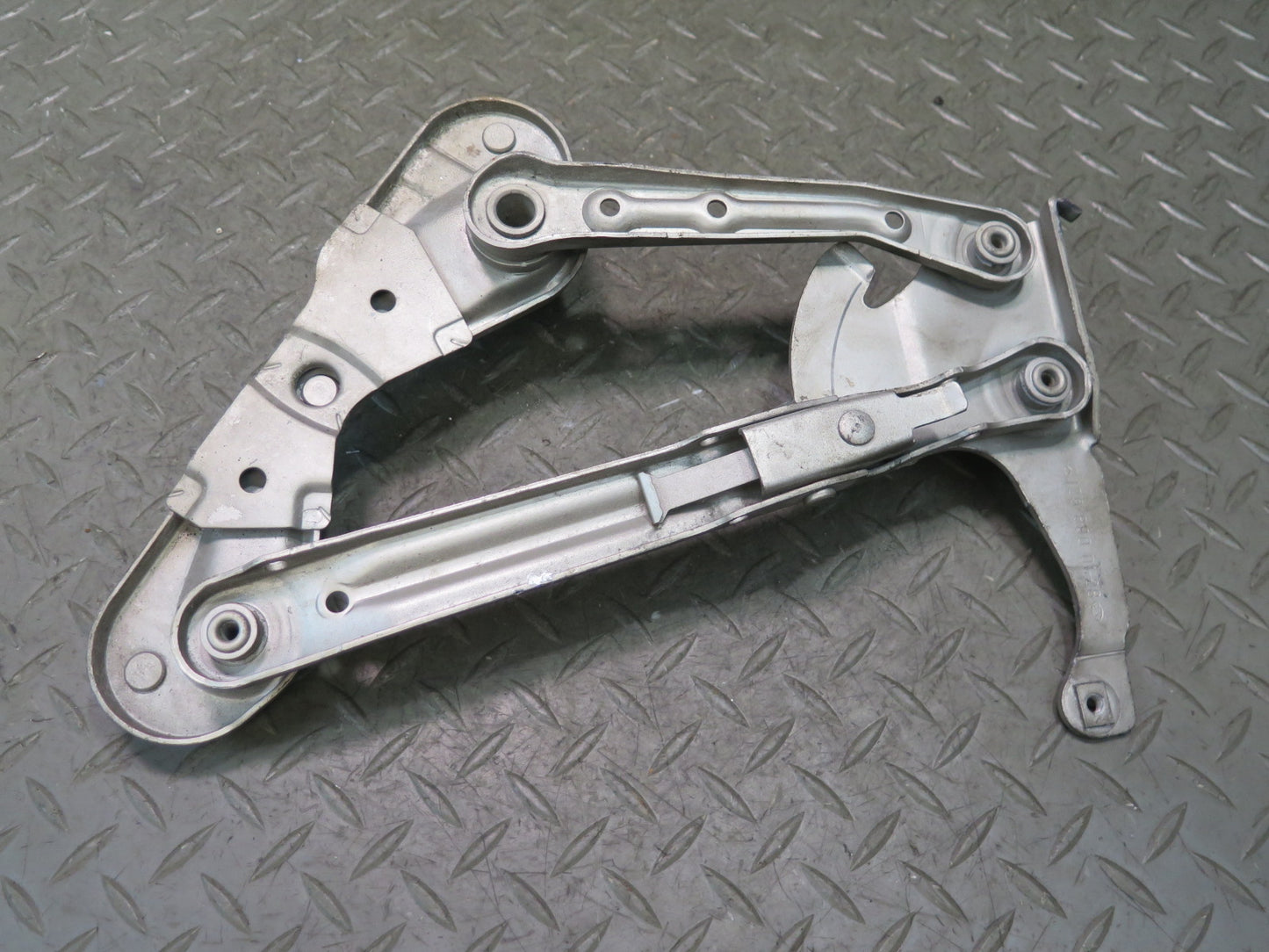 94-99 Mercedes W140 S420 S500 Set of 2 Left & Right Hood Bonnet Hinge OEM