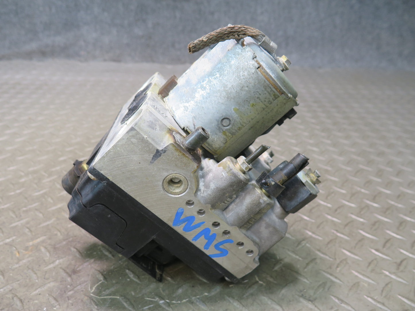 1995 Mercedes W140 S500 RWD Anti Lock Brake ABS Pump Module OEM