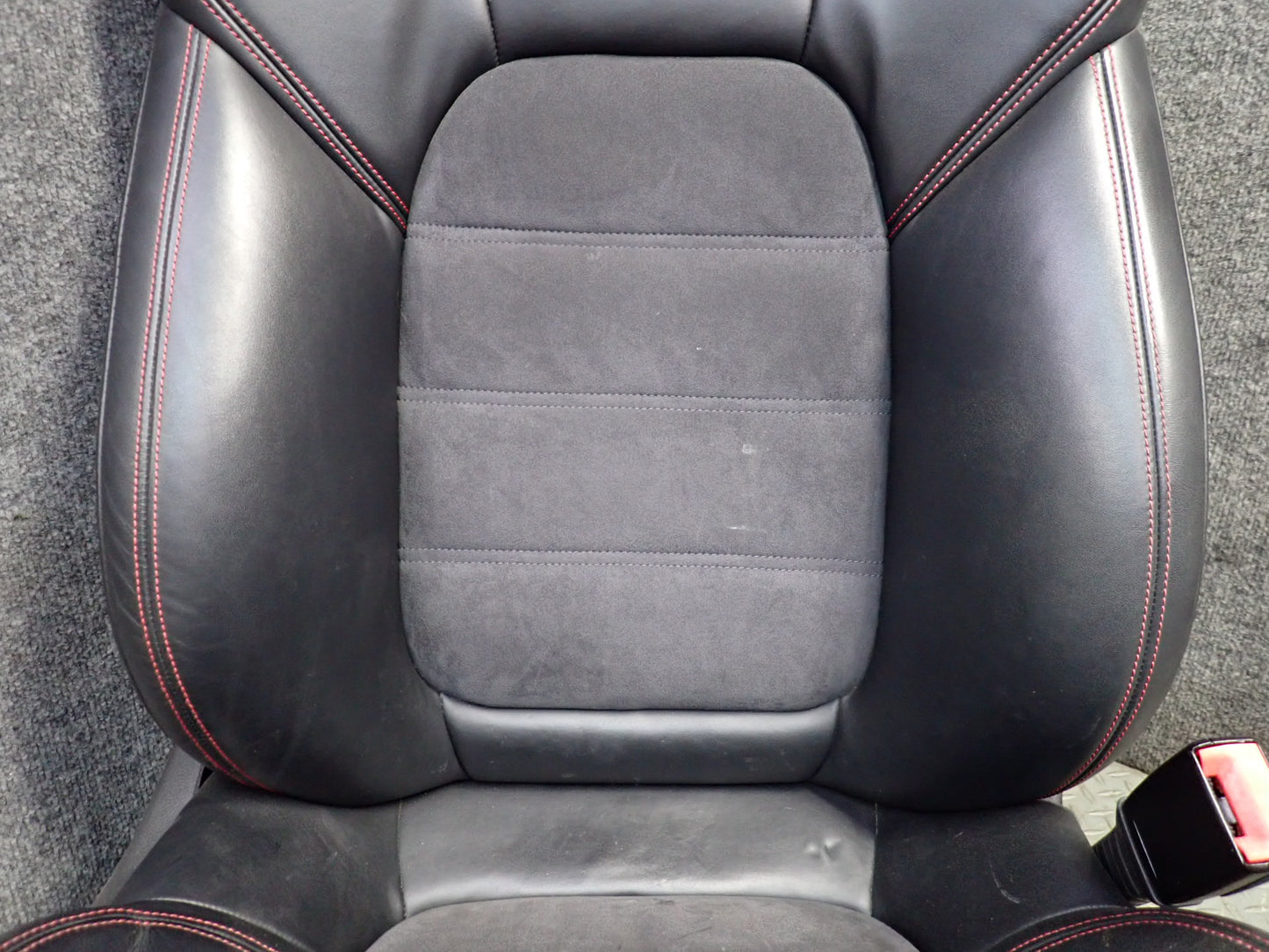 2013-2018 Porsche Cayenne 958 GTS Front & Rear Leather Alcantara Black Seat Set