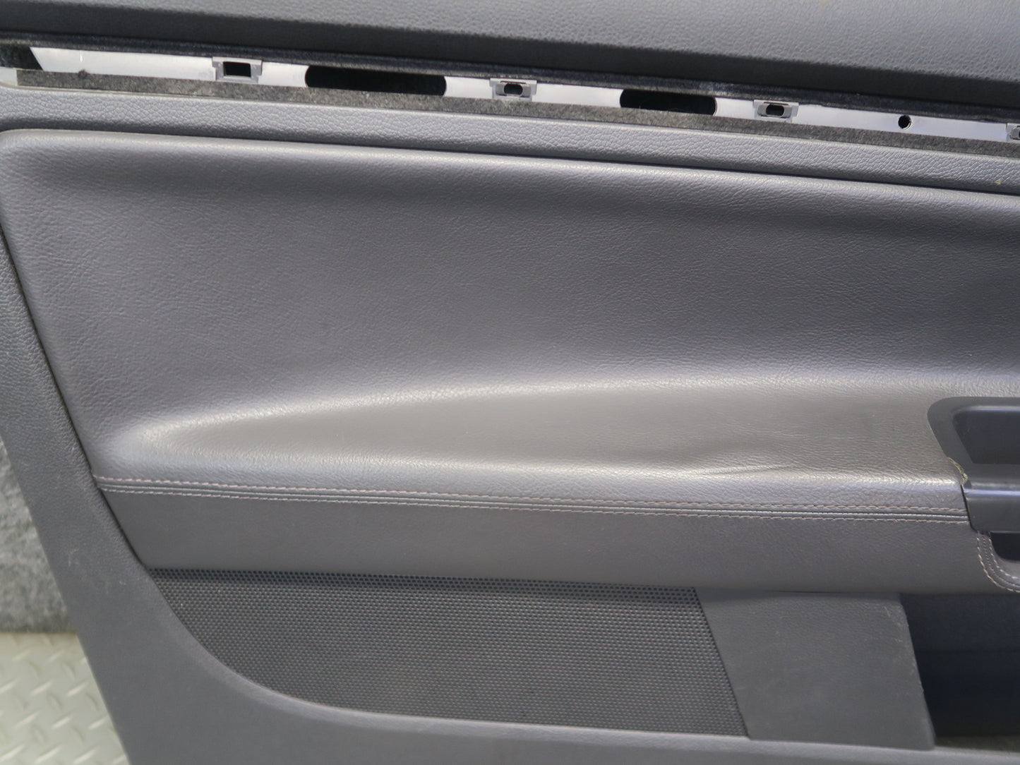 06-09 VW Golf MK5 R32 2DOOR Left & Right Door Interior Trim Cover Panel Set OEM