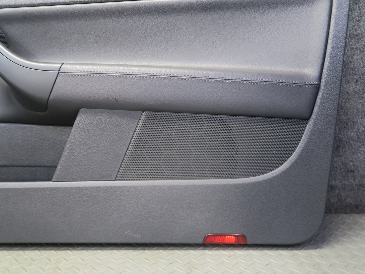 06-09 VW Golf MK5 R32 2DOOR Left & Right Door Interior Trim Cover Panel Set OEM