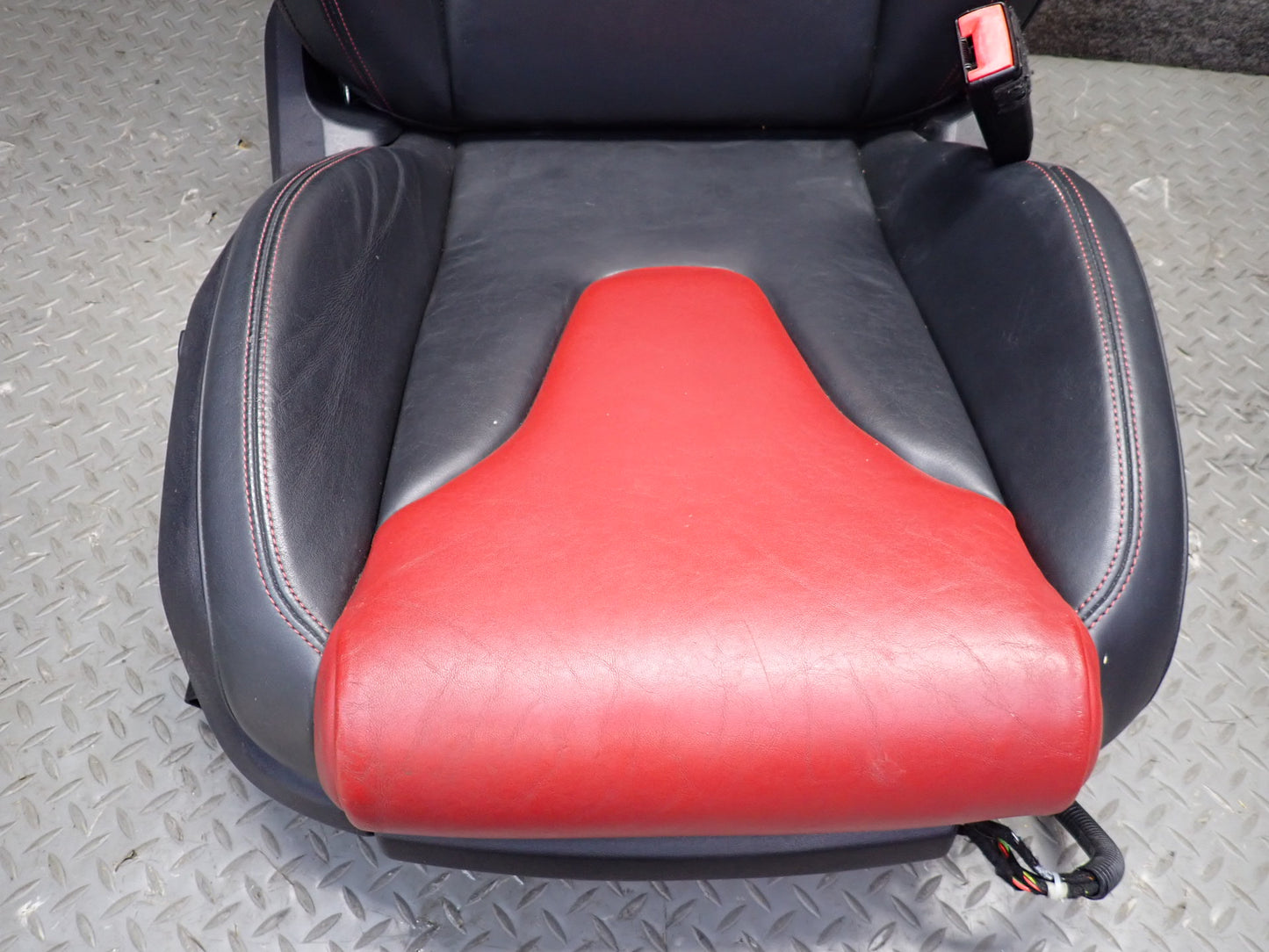 11-15 Audi TTS 8J Coupe Front & Rear Leather Heated Sport Seat Set Magma RED