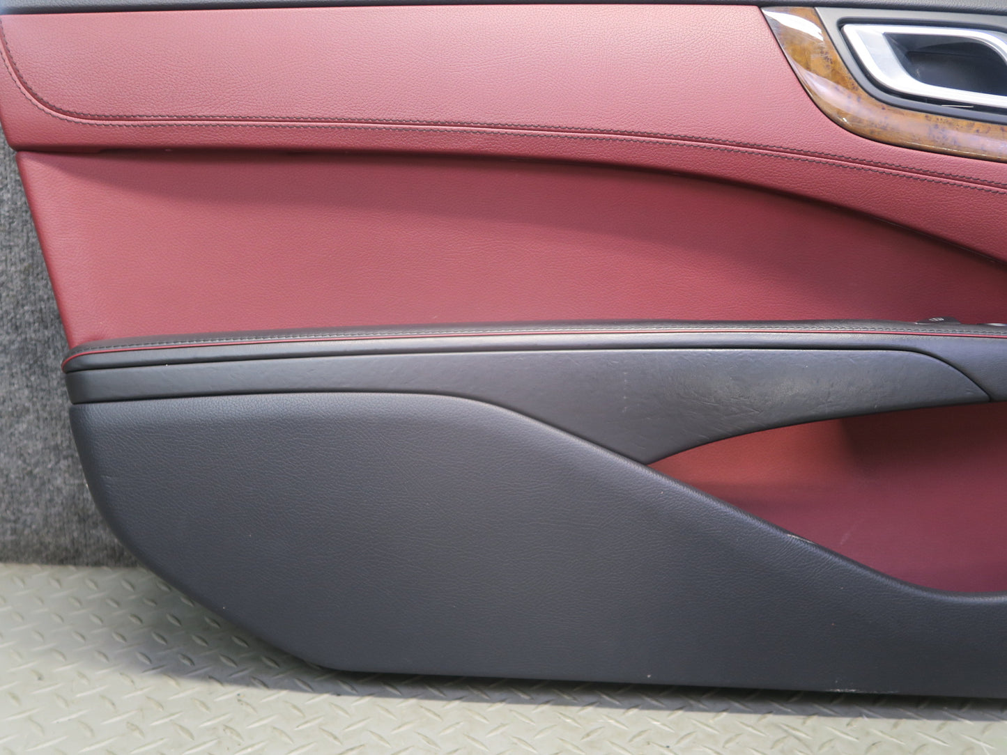 13-20 Mercedes R231 SL550 Set of 2 Left & Right Door Interior Trim Panel OEM