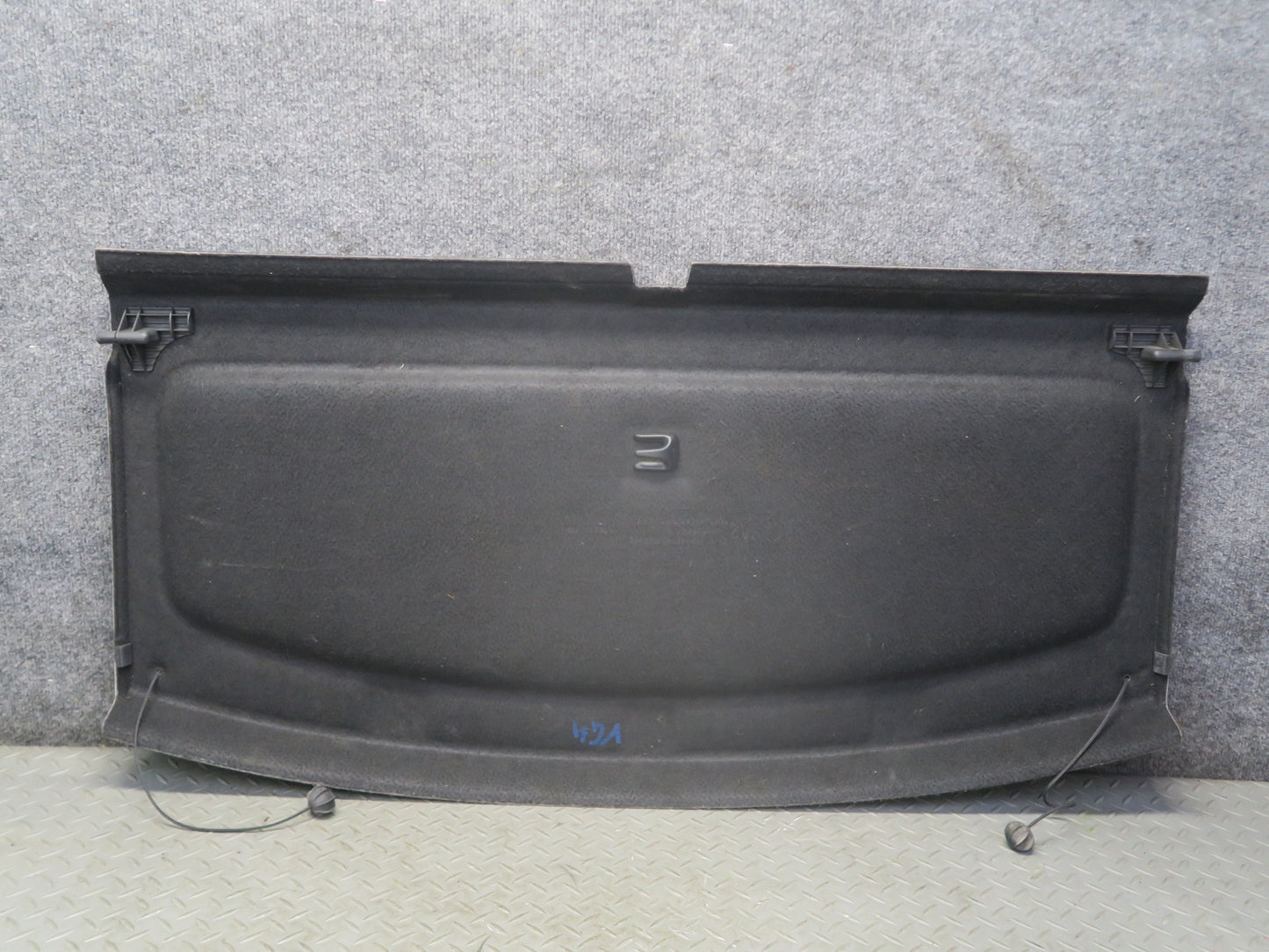 06-09 Volkswagen VW Golf MK5 R32 Rear Cargo Parcel Shelf Panel Black OEM
